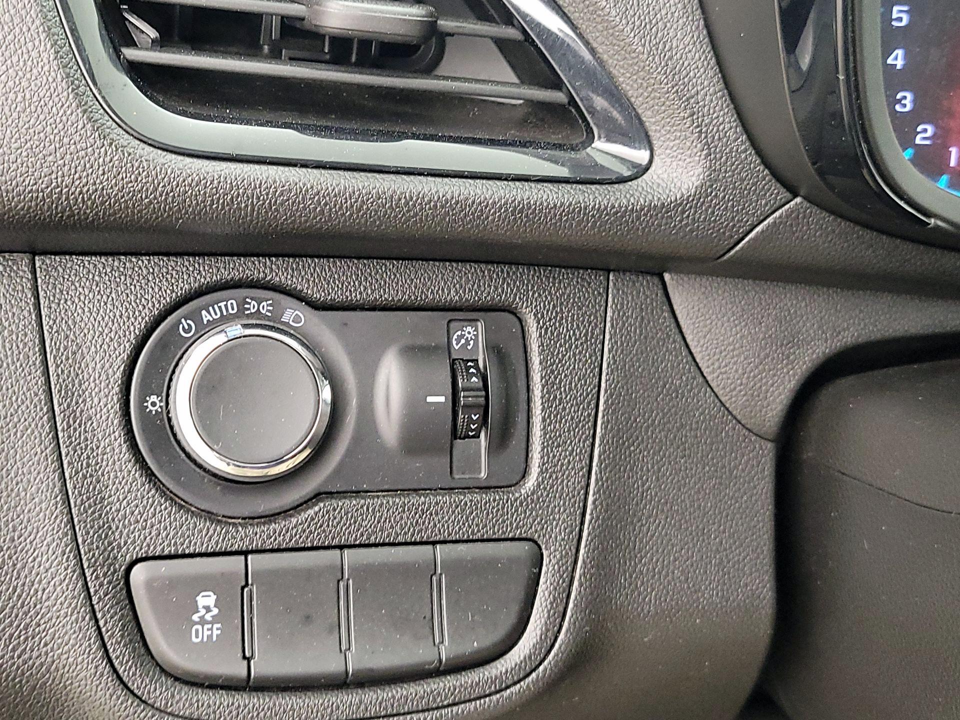 Thumbnail: 2017 Chevrolet Spark - 13