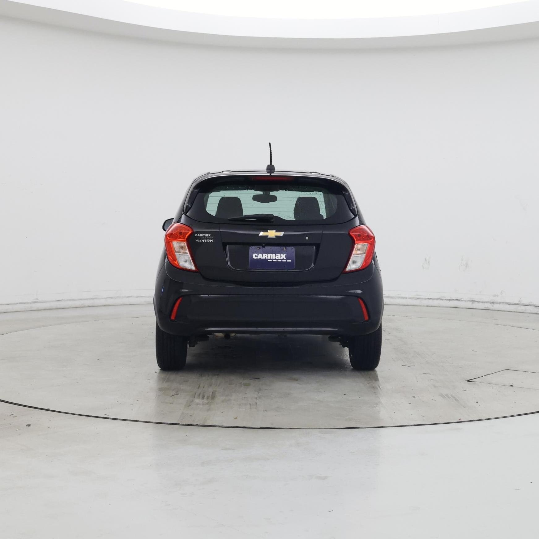 Thumbnail: 2017 Chevrolet Spark - 6