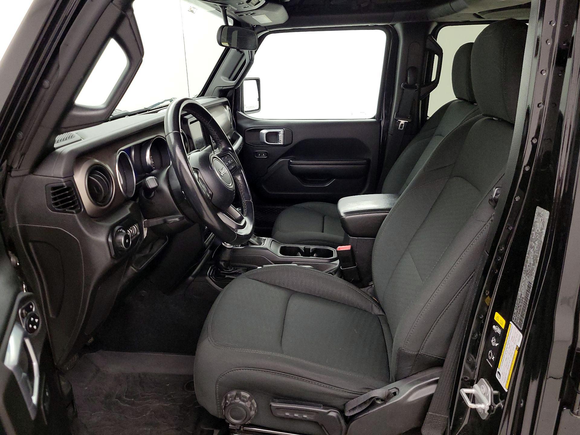Thumbnail: 2020 Jeep Wrangler - 11