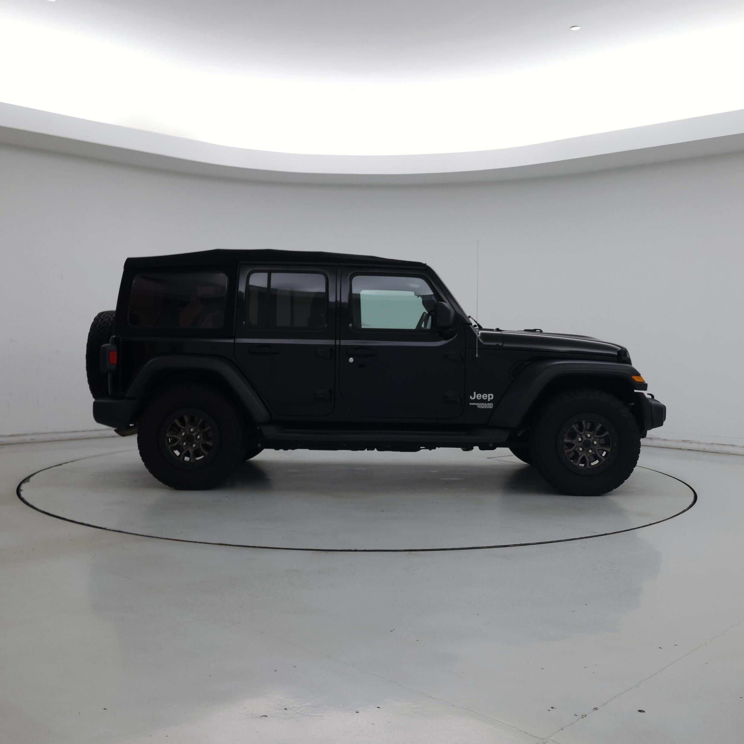 Thumbnail: 2020 Jeep Wrangler - 7