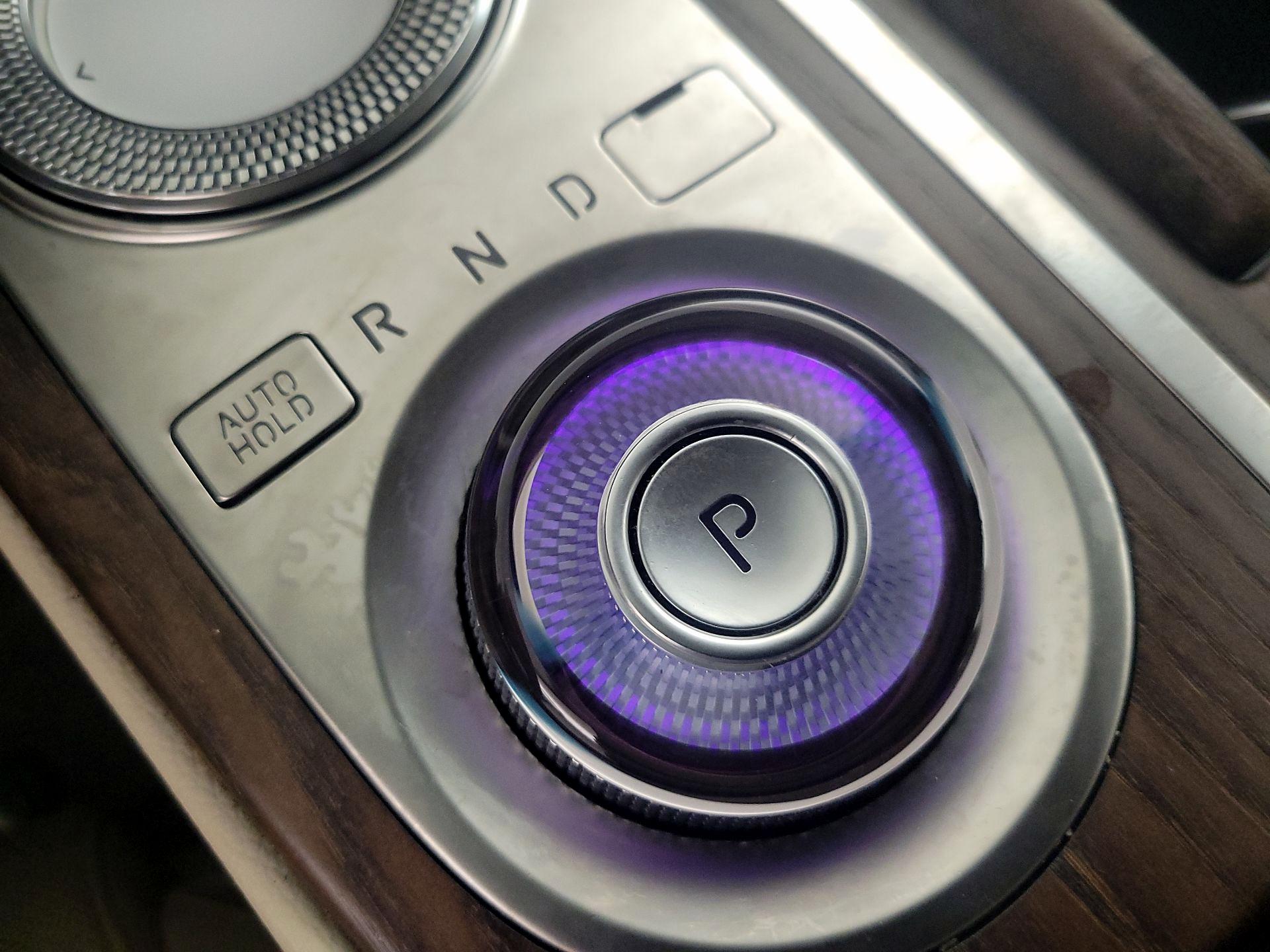 Thumbnail: 2022 Genesis G80 - 16