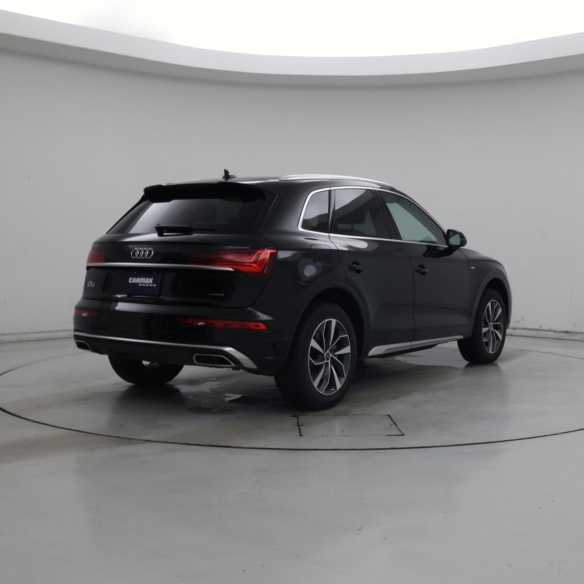 Thumbnail: 2022 Audi Q5 - 8