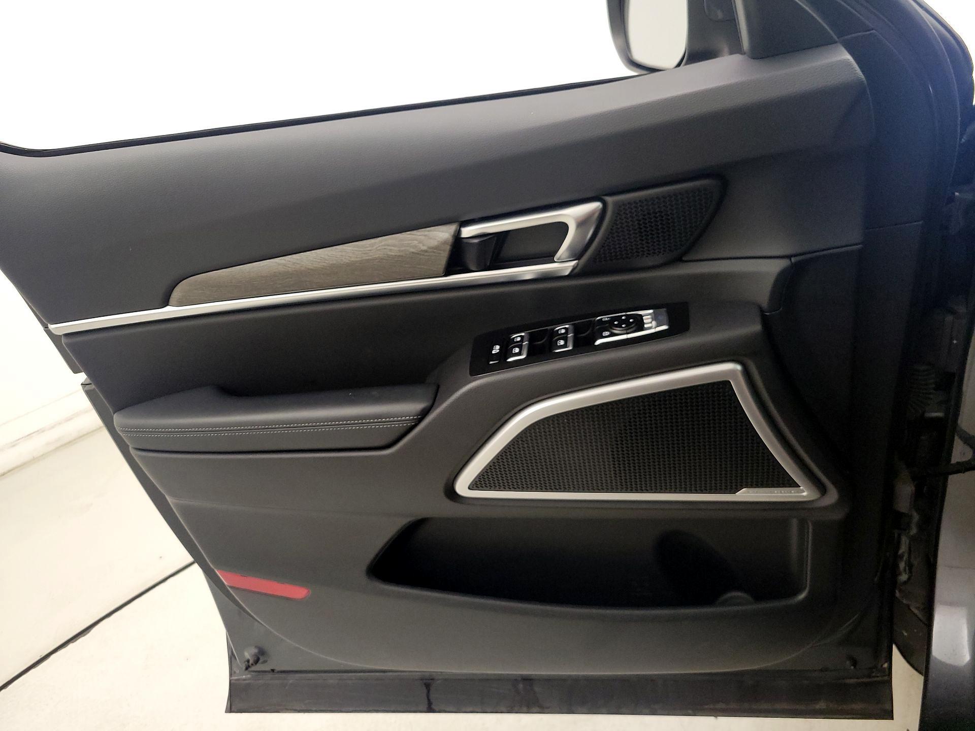 Thumbnail: 2021 Kia Telluride - 12
