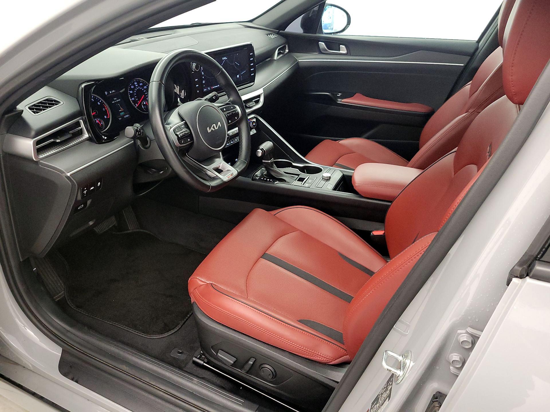 Thumbnail: 2022 Kia K5 - 11