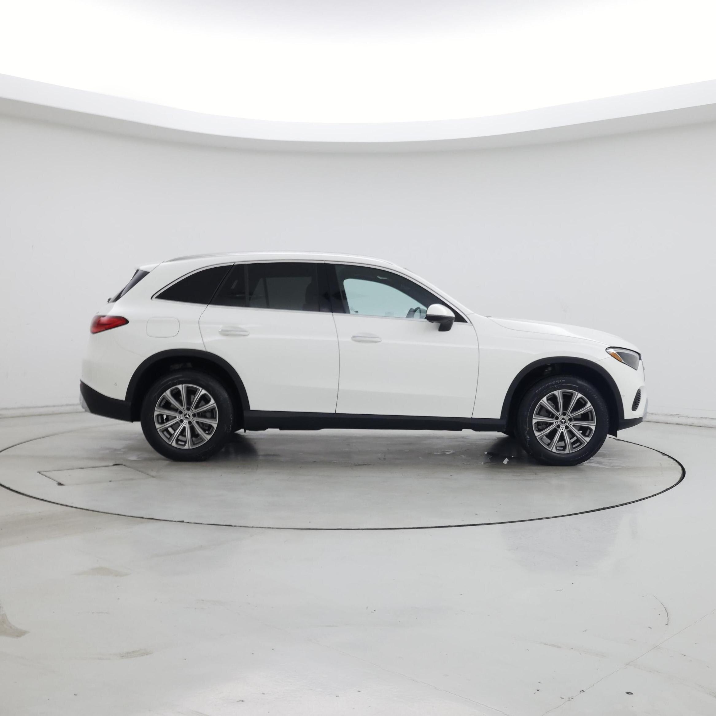Thumbnail: 2023 Mercedes-Benz GLC - 7