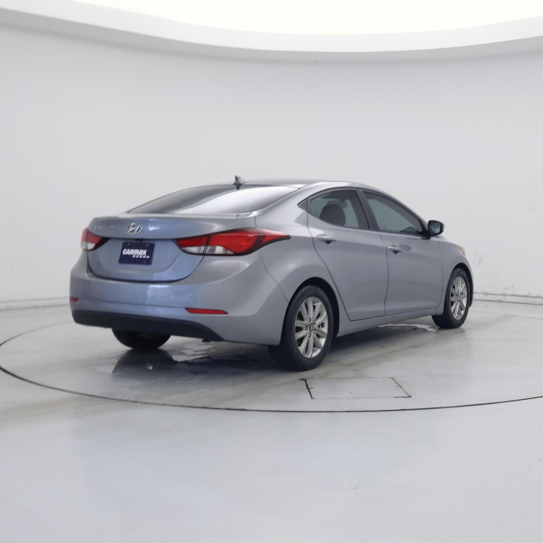 Thumbnail: 2016 Hyundai Elantra - 8