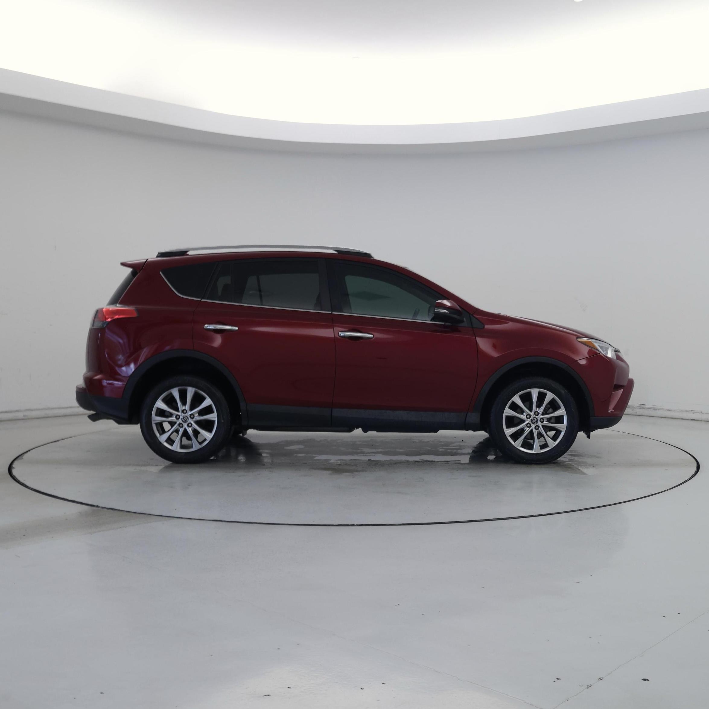 Thumbnail: 2018 Toyota RAV4 - 7