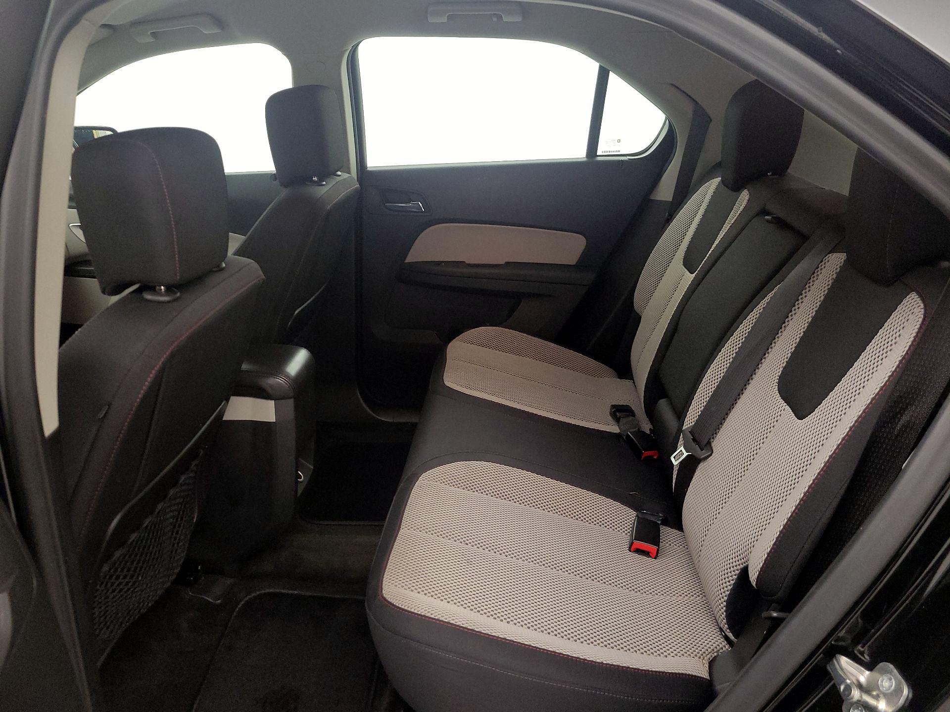 Thumbnail: 2017 Chevrolet Equinox - 19