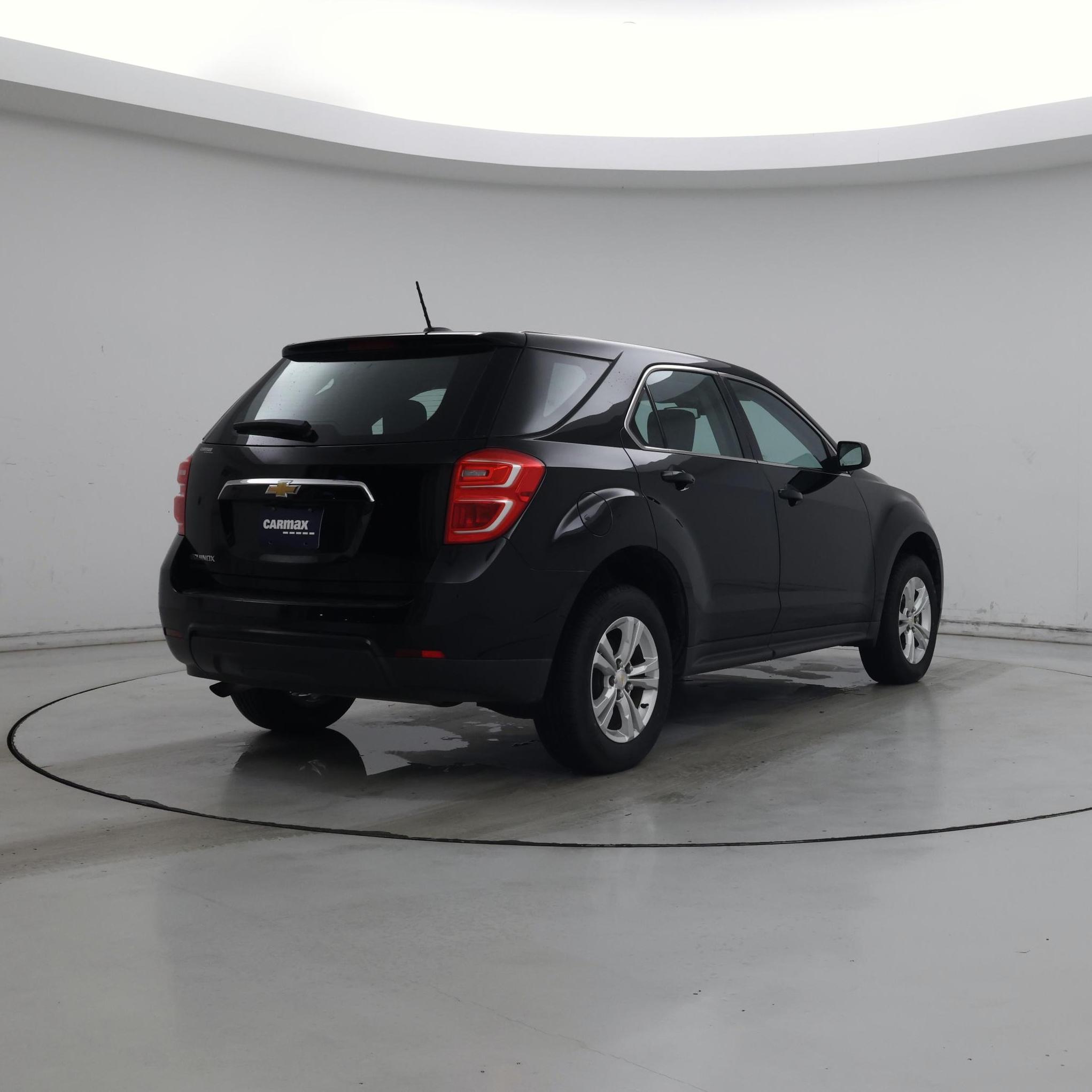 Thumbnail: 2017 Chevrolet Equinox - 8