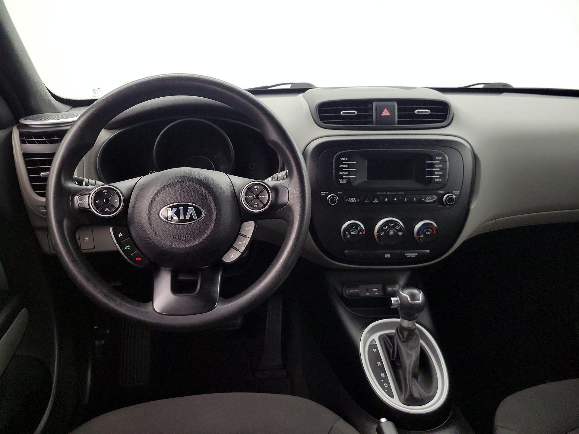 Thumbnail: 2015 Kia Soul - 10