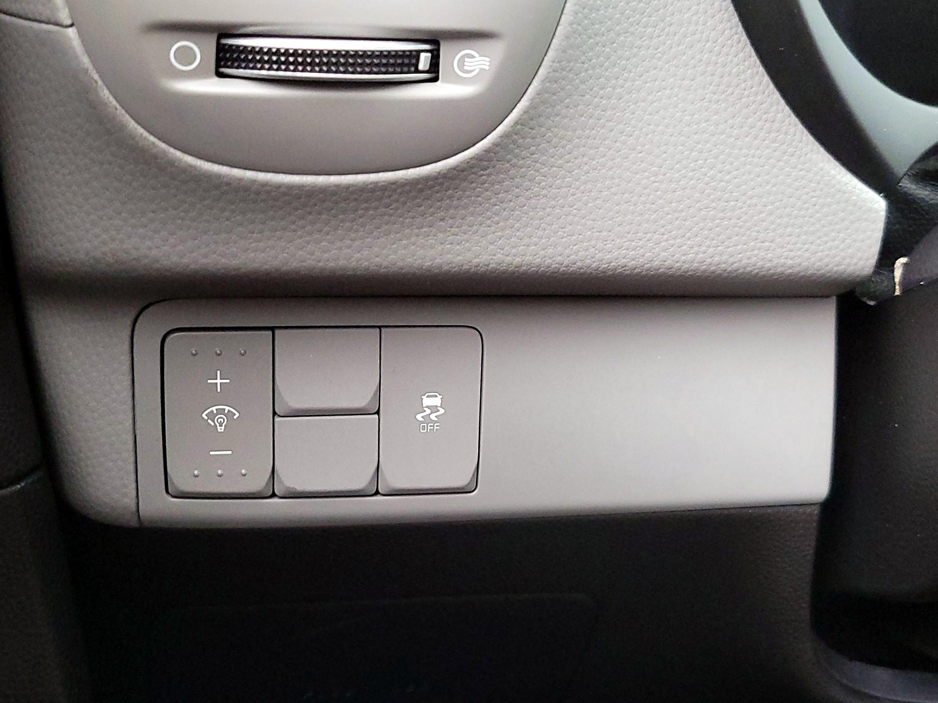 Thumbnail: 2015 Kia Soul - 13