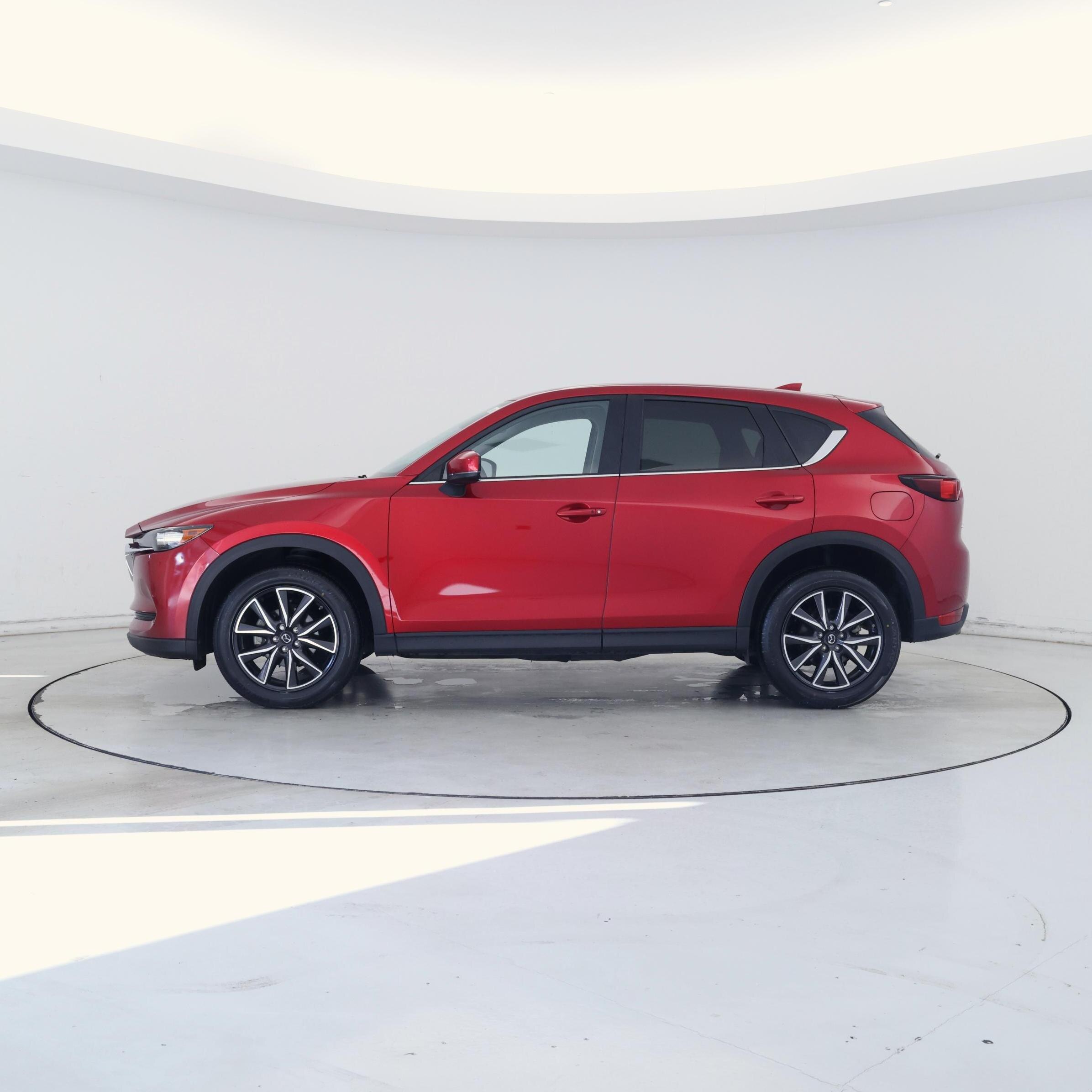 Thumbnail: 2018 Mazda CX-5 - 3