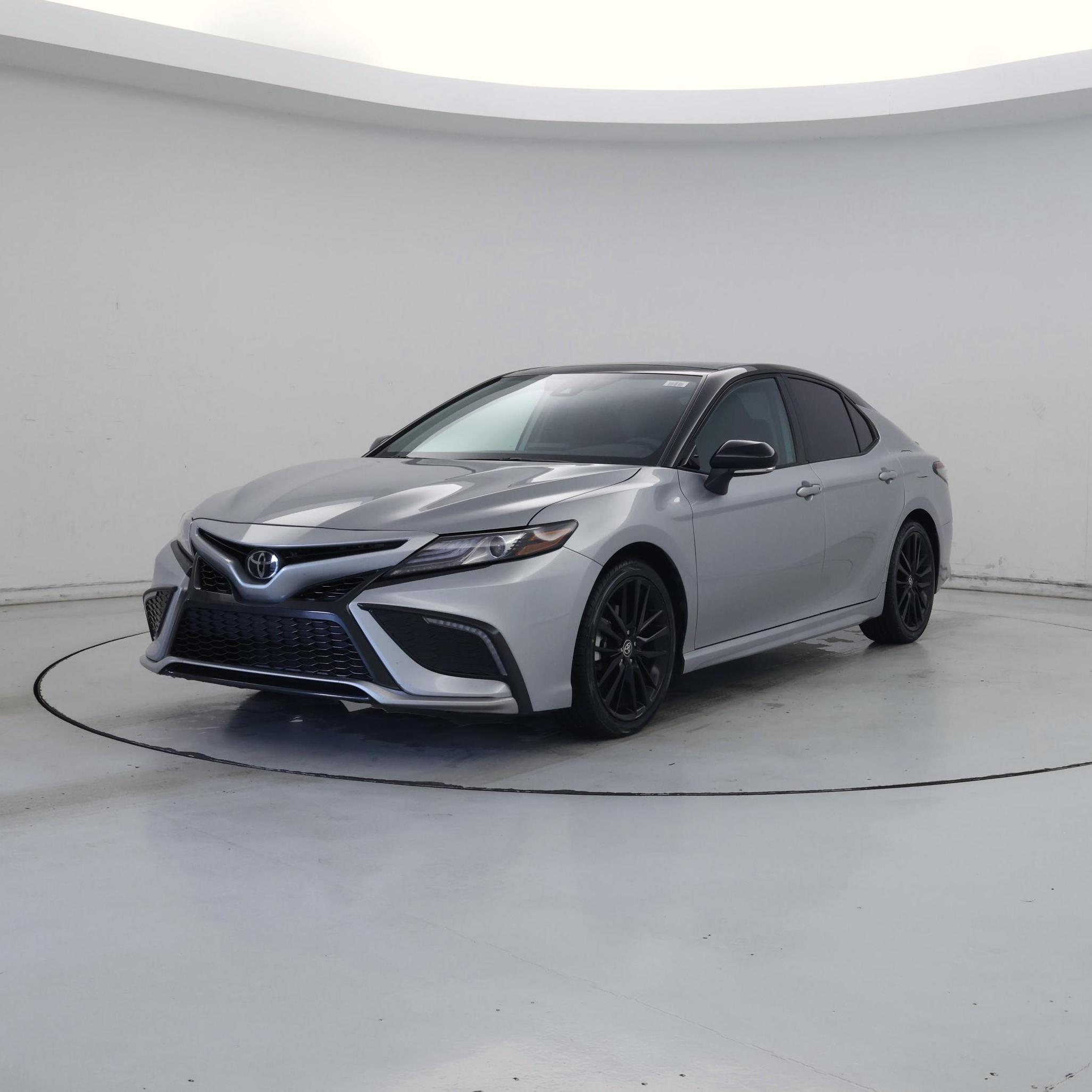 Thumbnail: 2022 Toyota Camry - 4