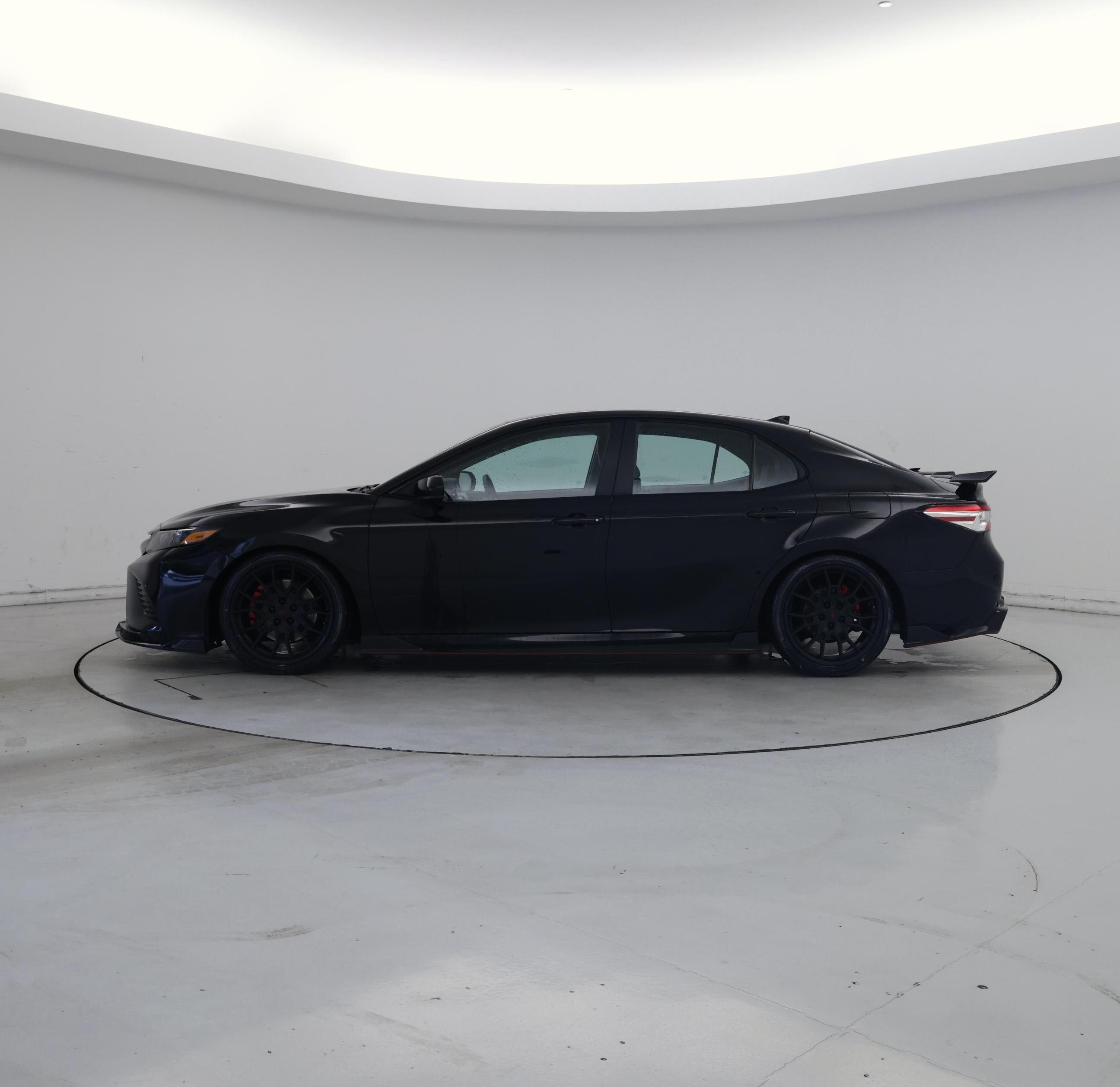 Thumbnail: 2020 Toyota Camry - 3