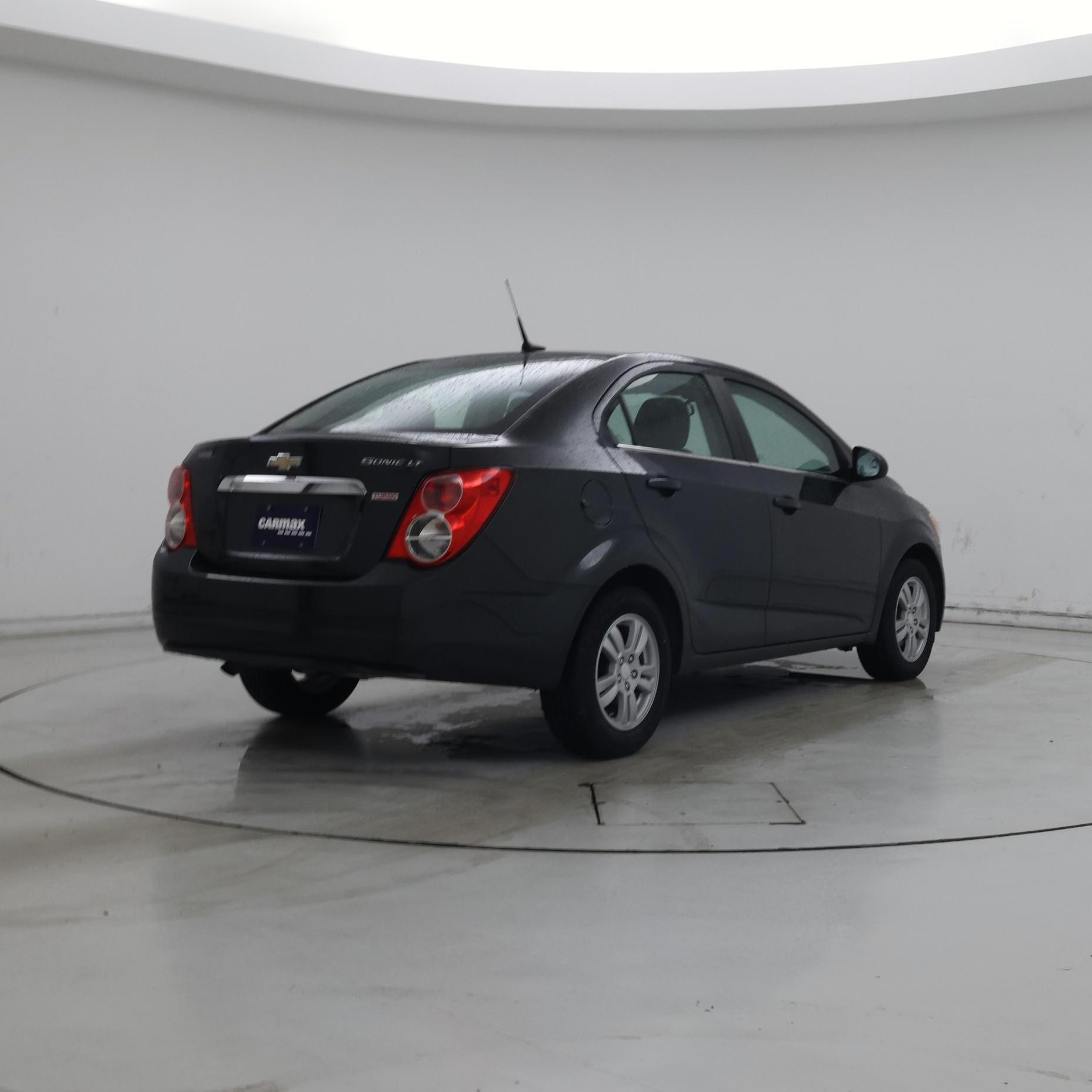 Thumbnail: 2014 Chevrolet Sonic - 8
