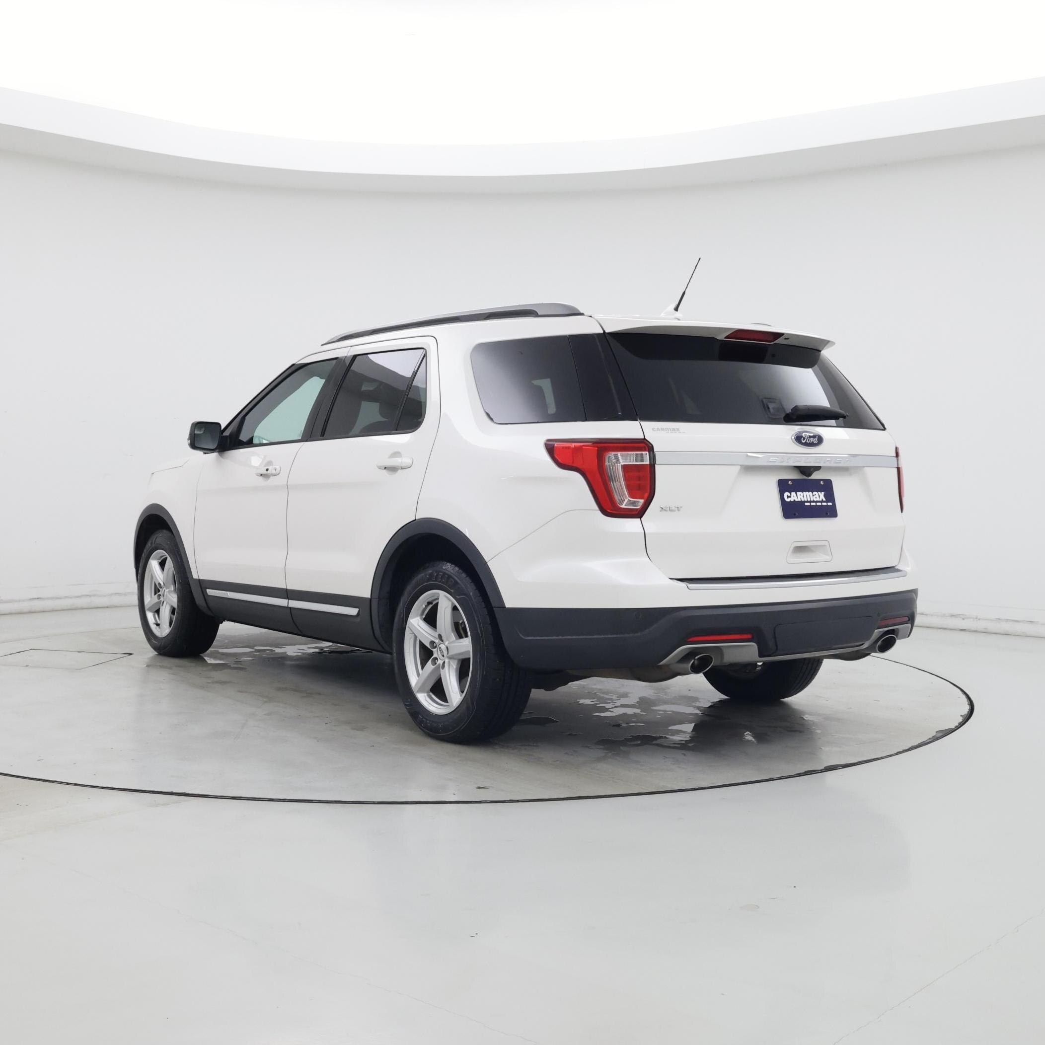 Thumbnail: 2018 Ford Explorer - 2