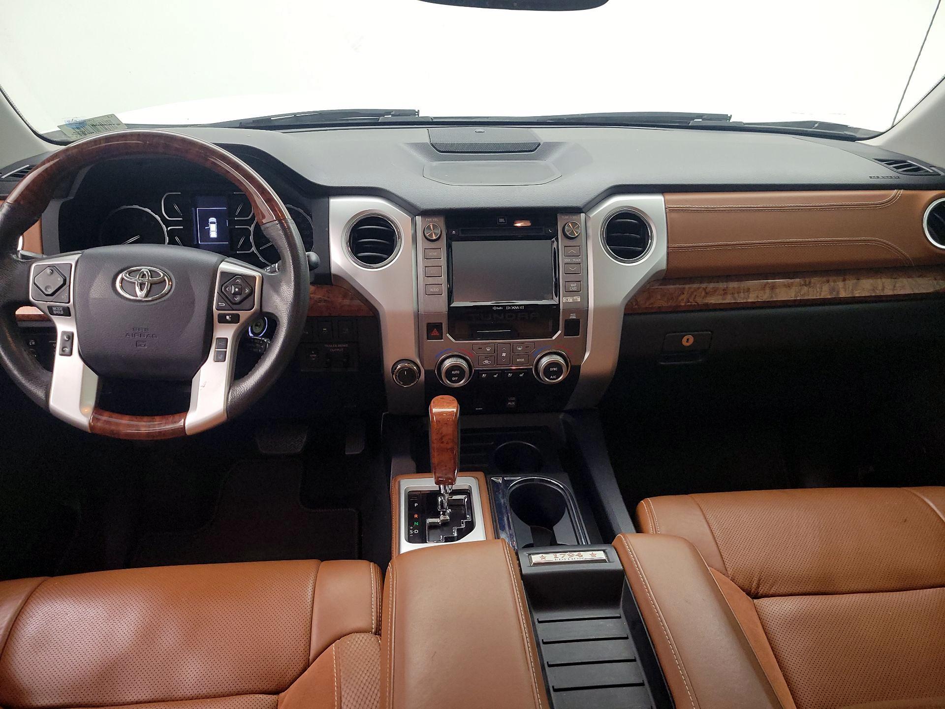 Thumbnail: 2019 Toyota Tundra - 9