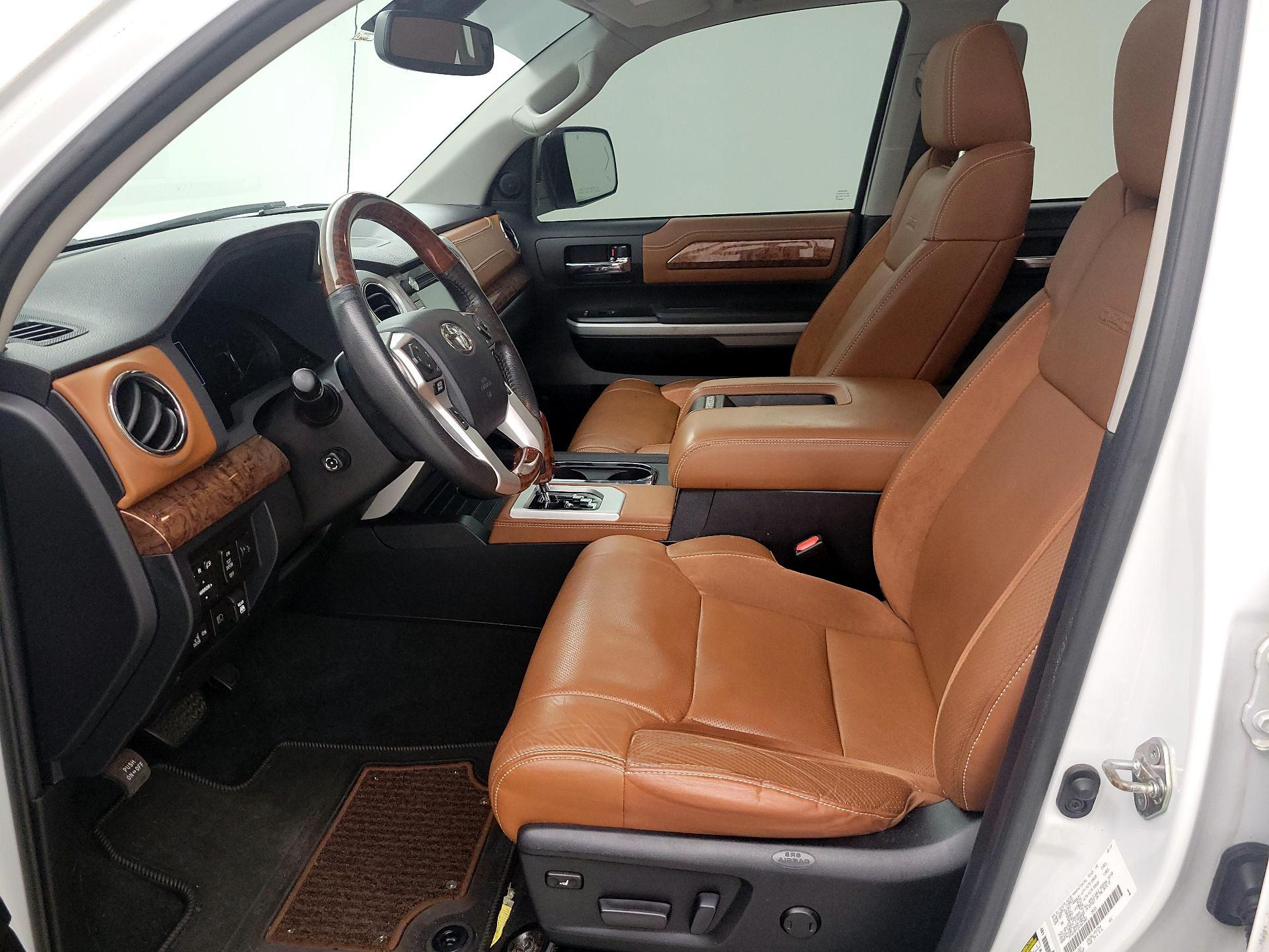 Thumbnail: 2019 Toyota Tundra - 11