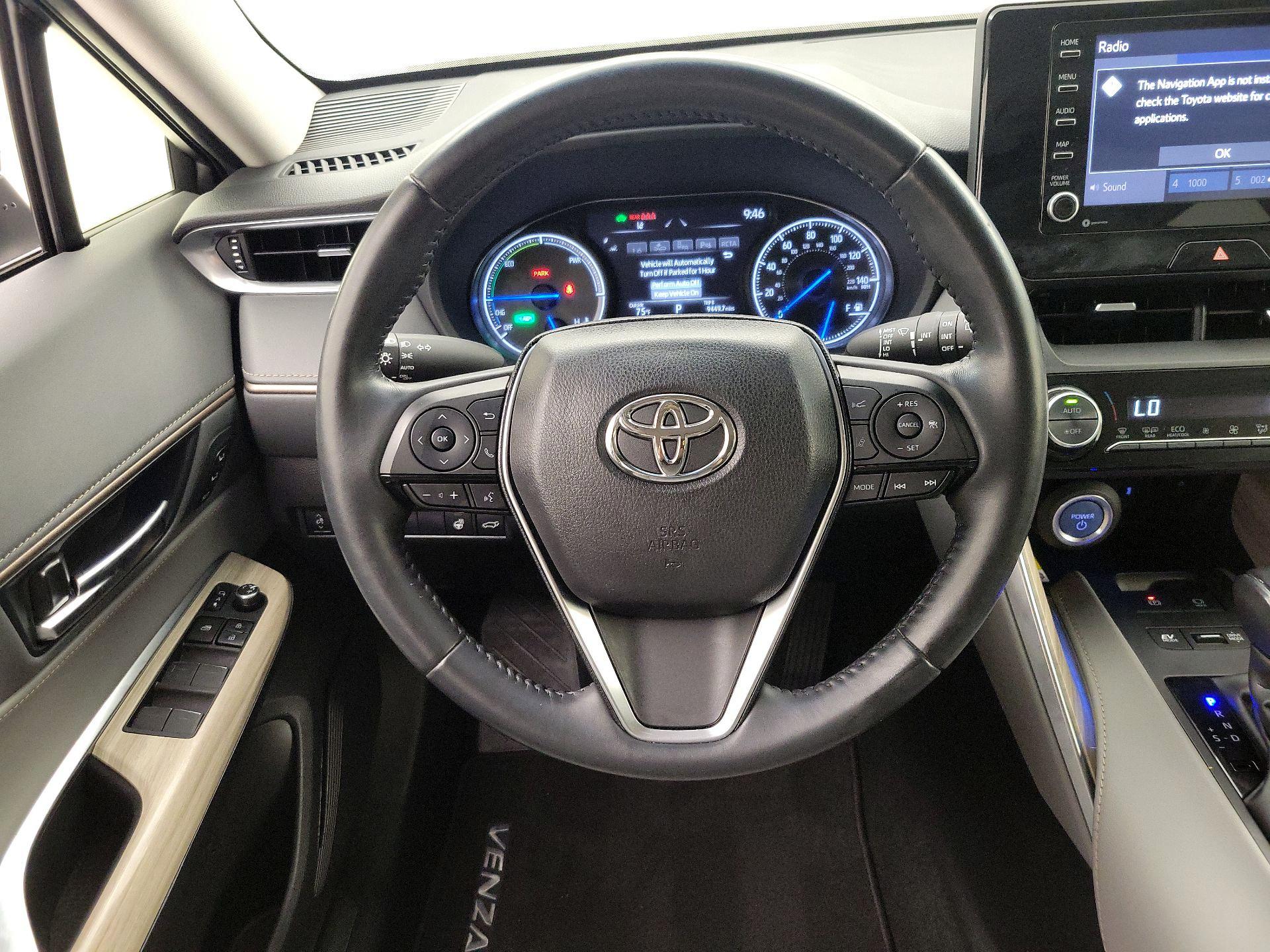 Thumbnail: 2021 Toyota Venza - 10