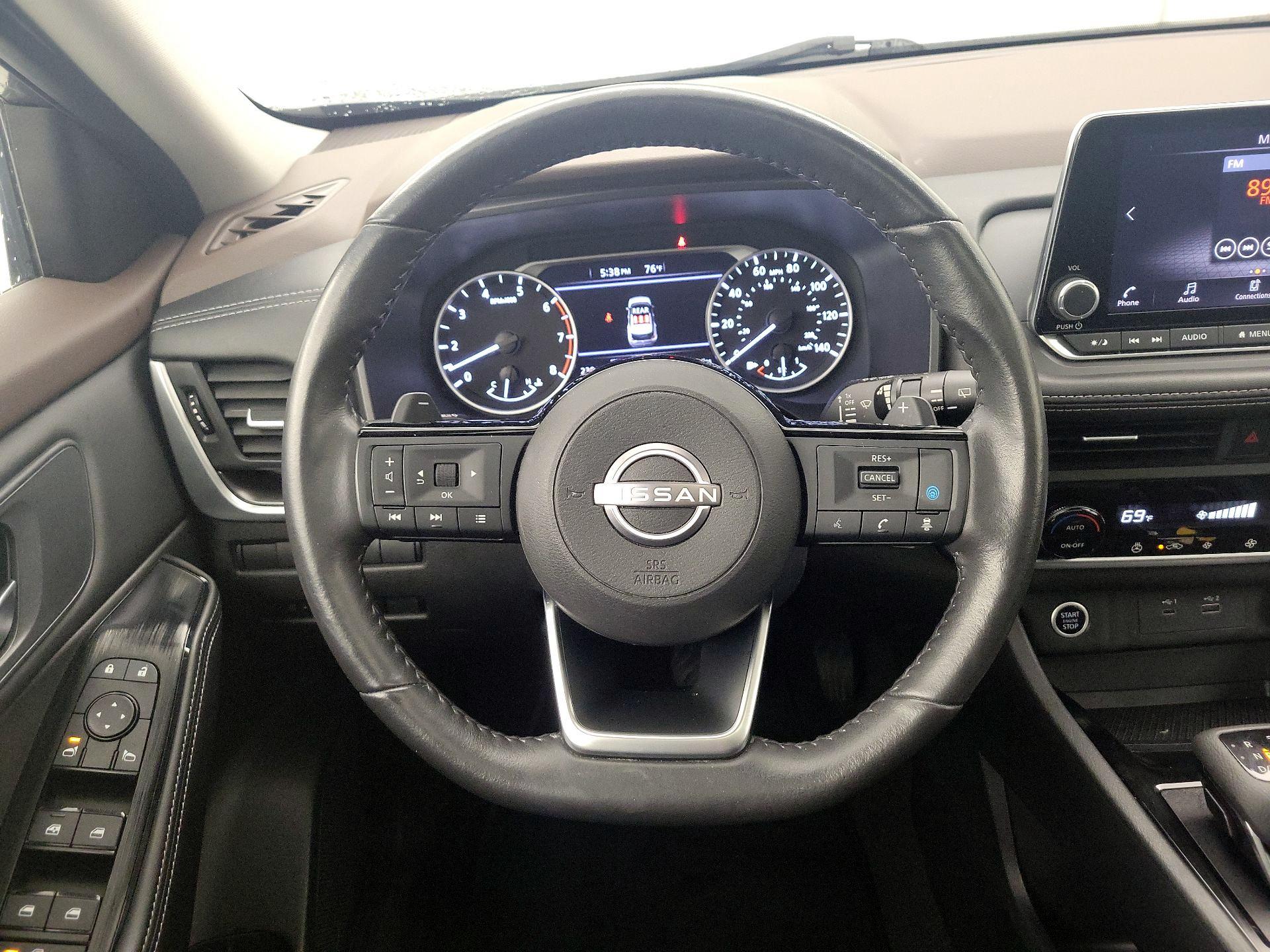 Thumbnail: 2023 Nissan Rogue - 10
