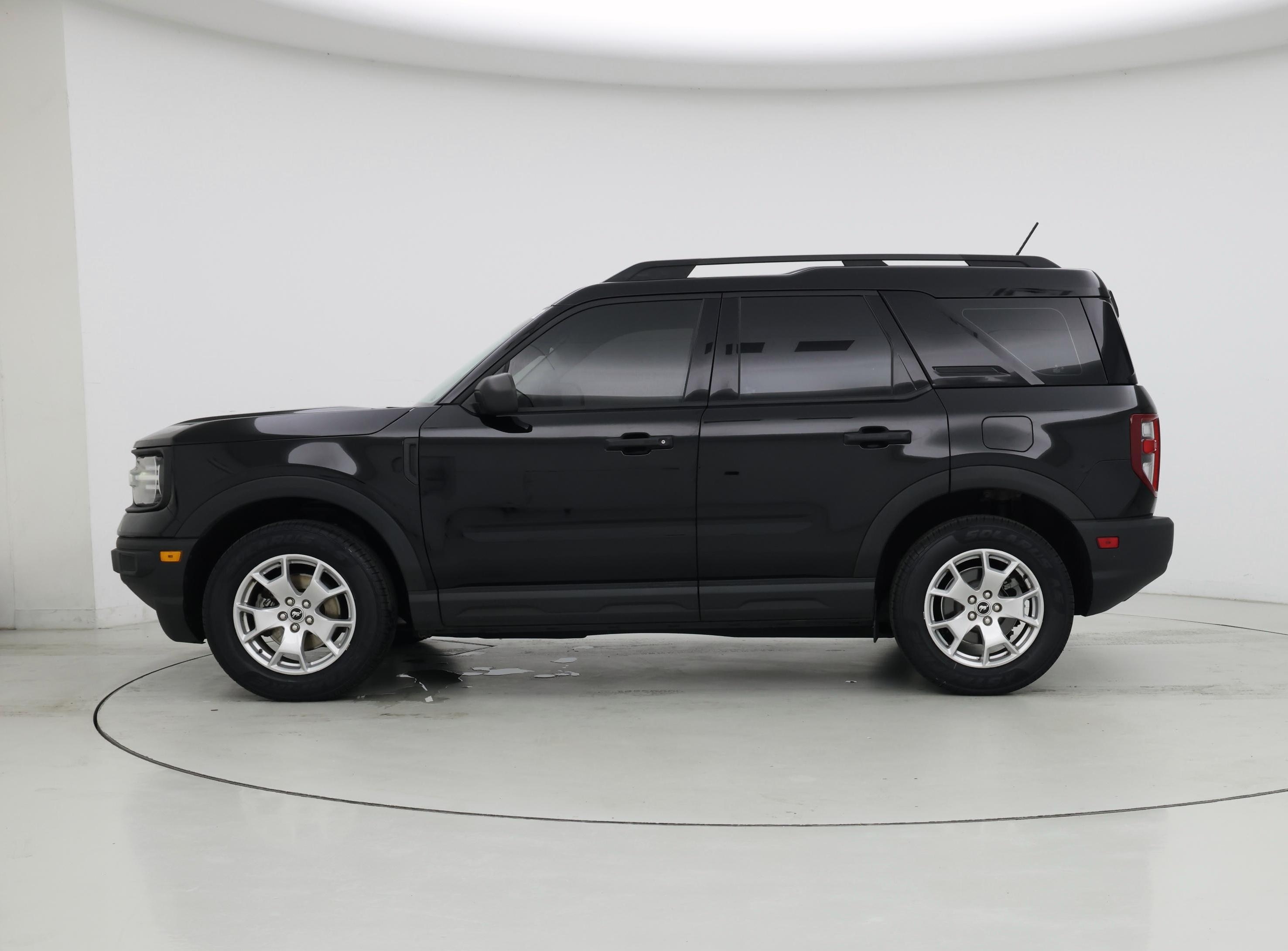 Thumbnail: 2022 Ford Bronco Sport - 3