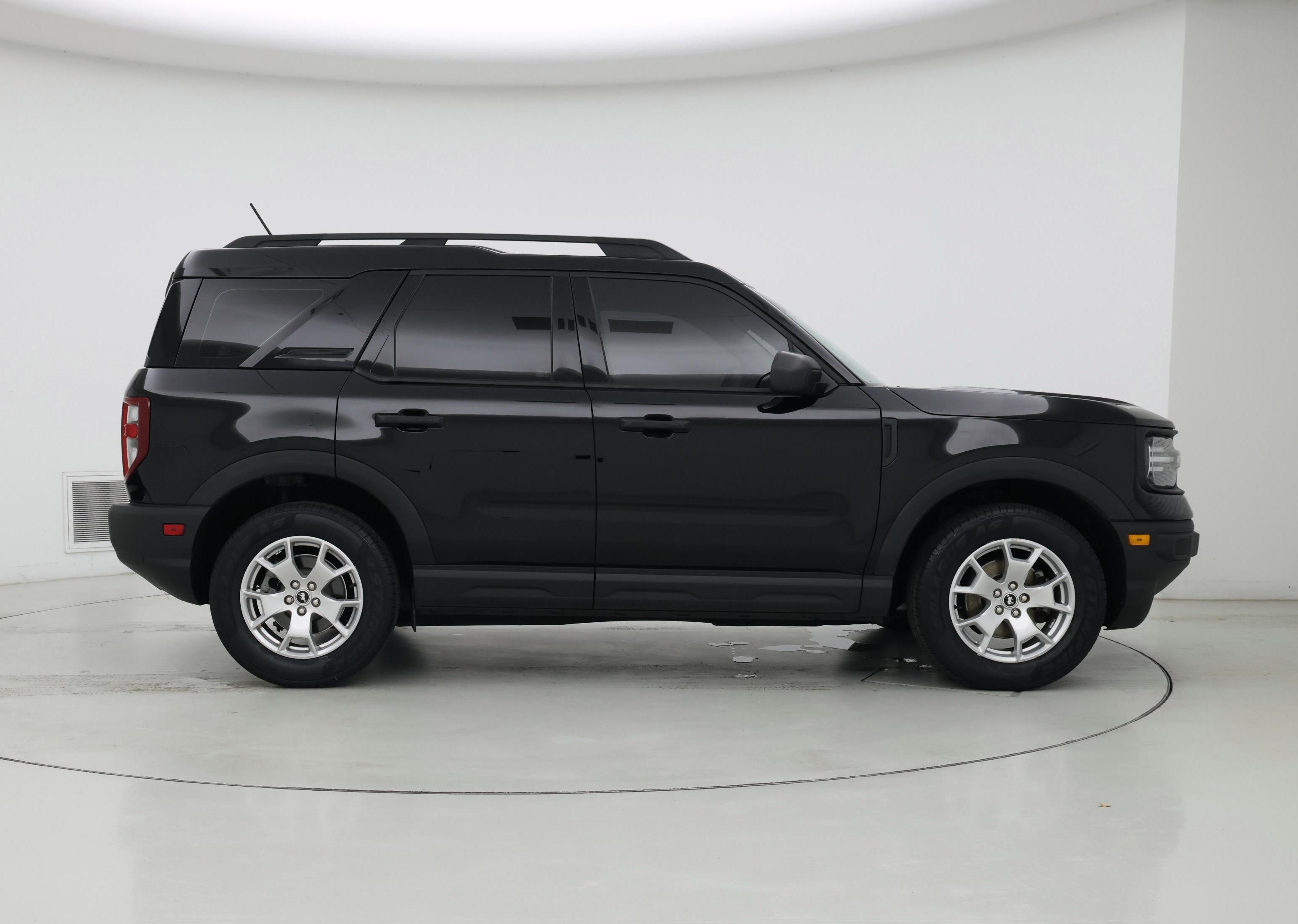 Thumbnail: 2022 Ford Bronco Sport - 7