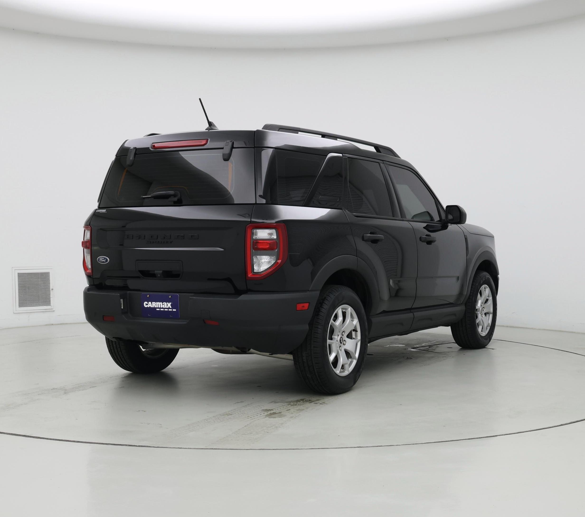 Thumbnail: 2022 Ford Bronco Sport - 8