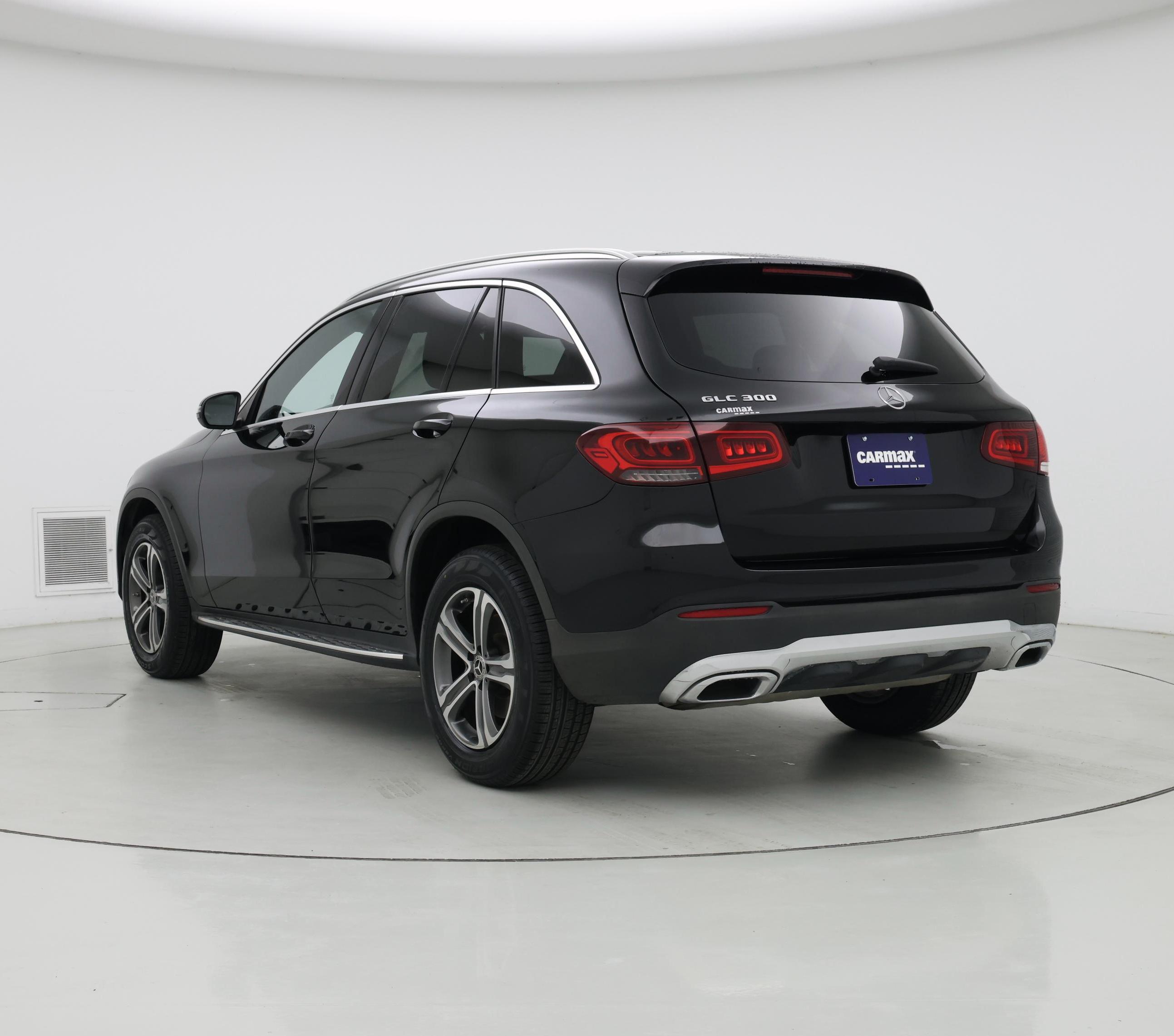 Thumbnail: 2020 Mercedes-Benz GLC - 2