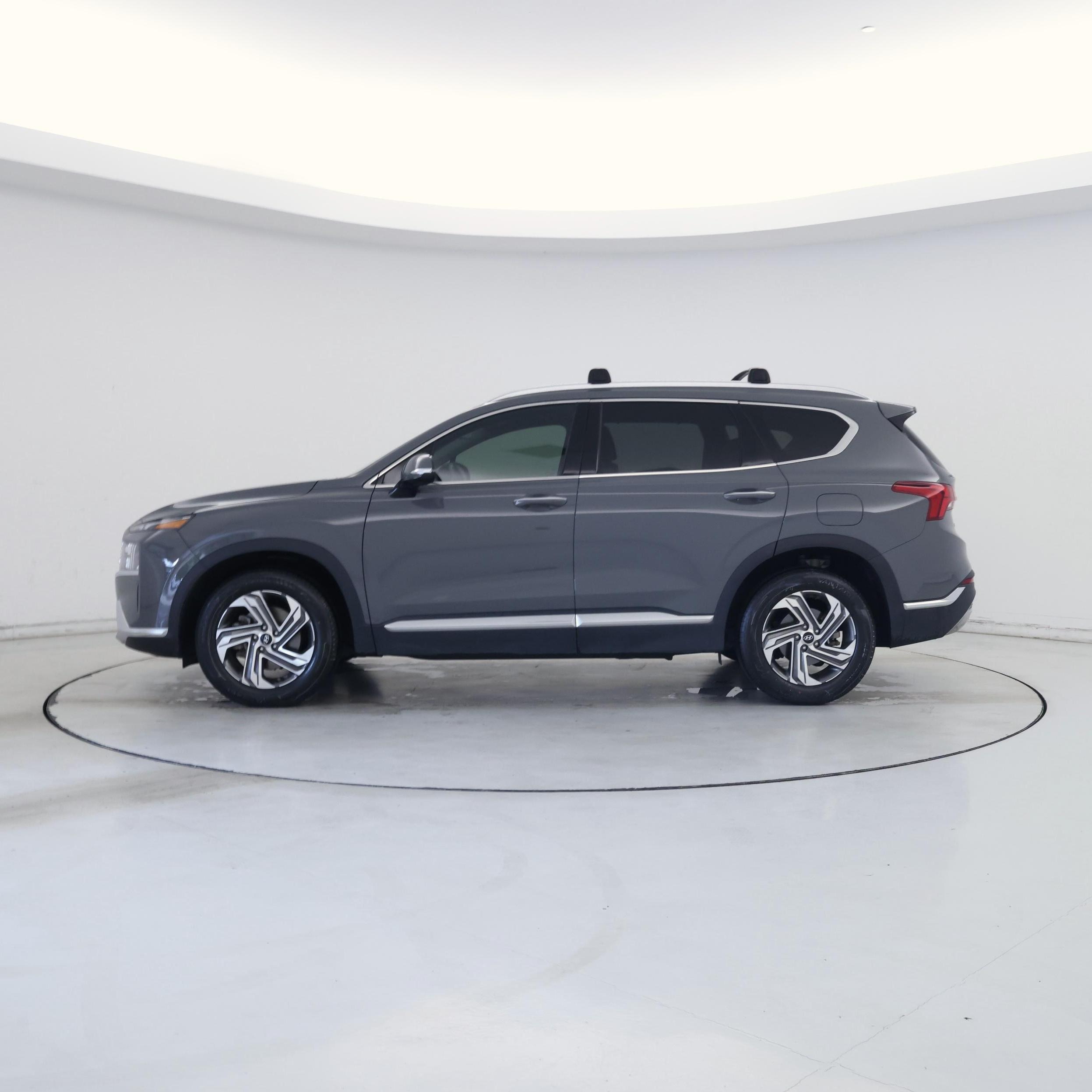 Thumbnail: 2021 Hyundai Santa Fe - 3