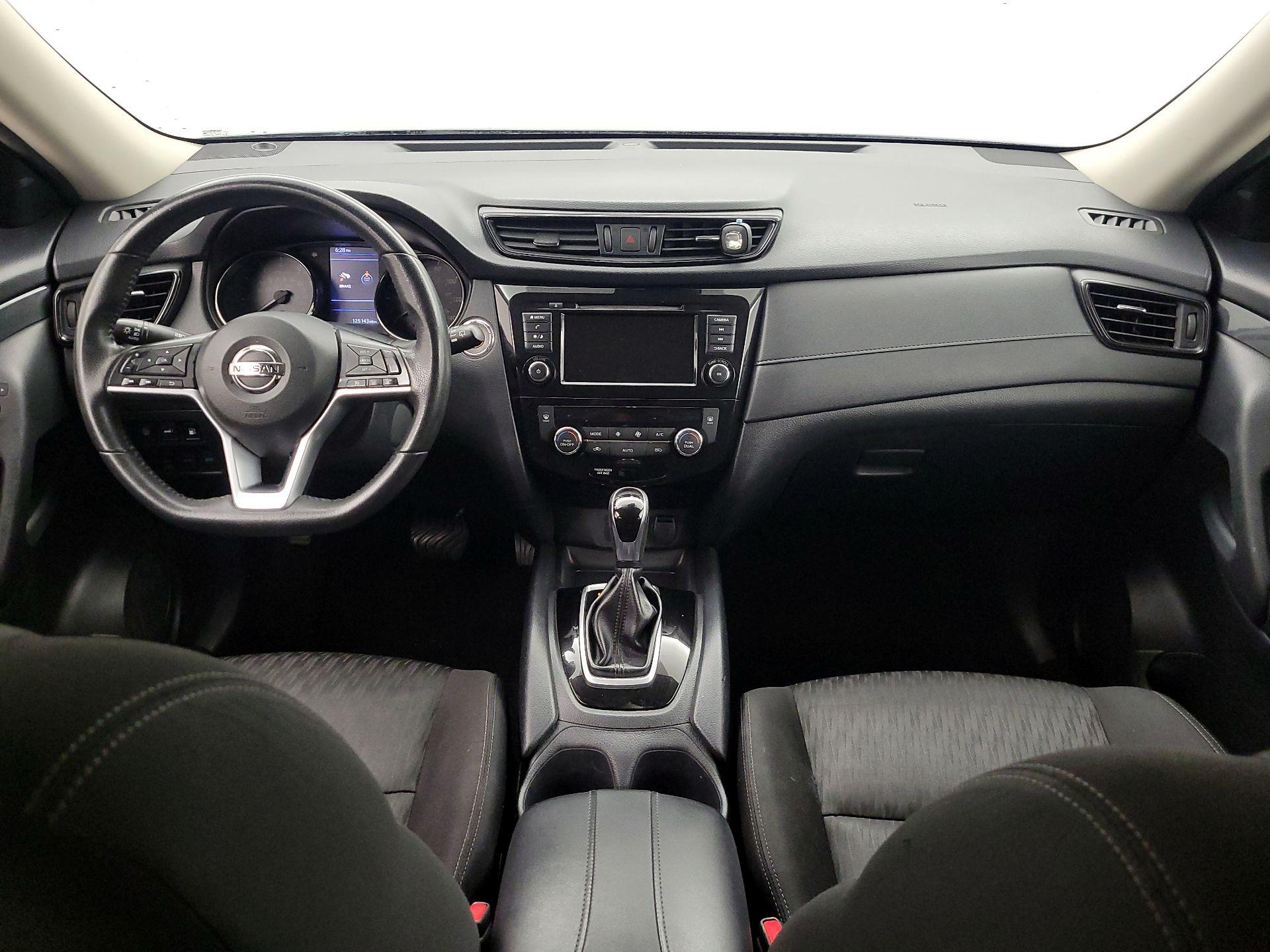 Thumbnail: 2019 Nissan Rogue - 9