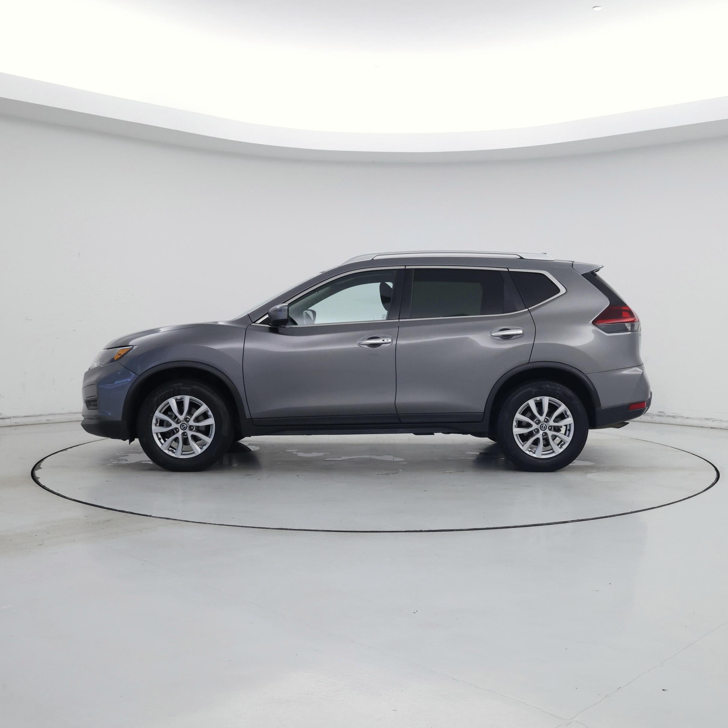 Thumbnail: 2019 Nissan Rogue - 3