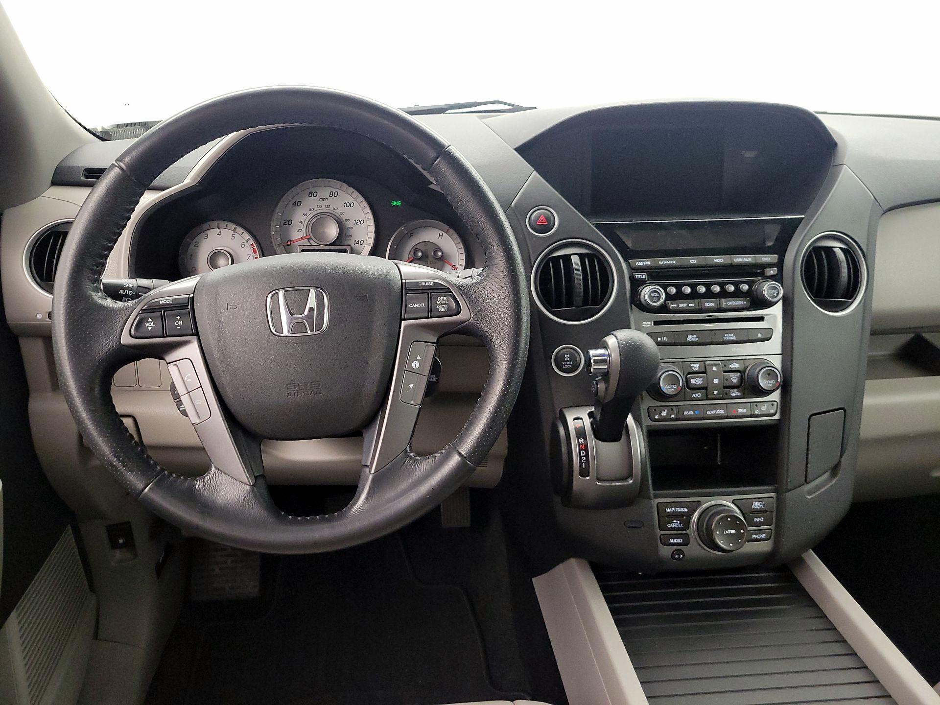 Thumbnail: 2014 Honda Pilot - 10