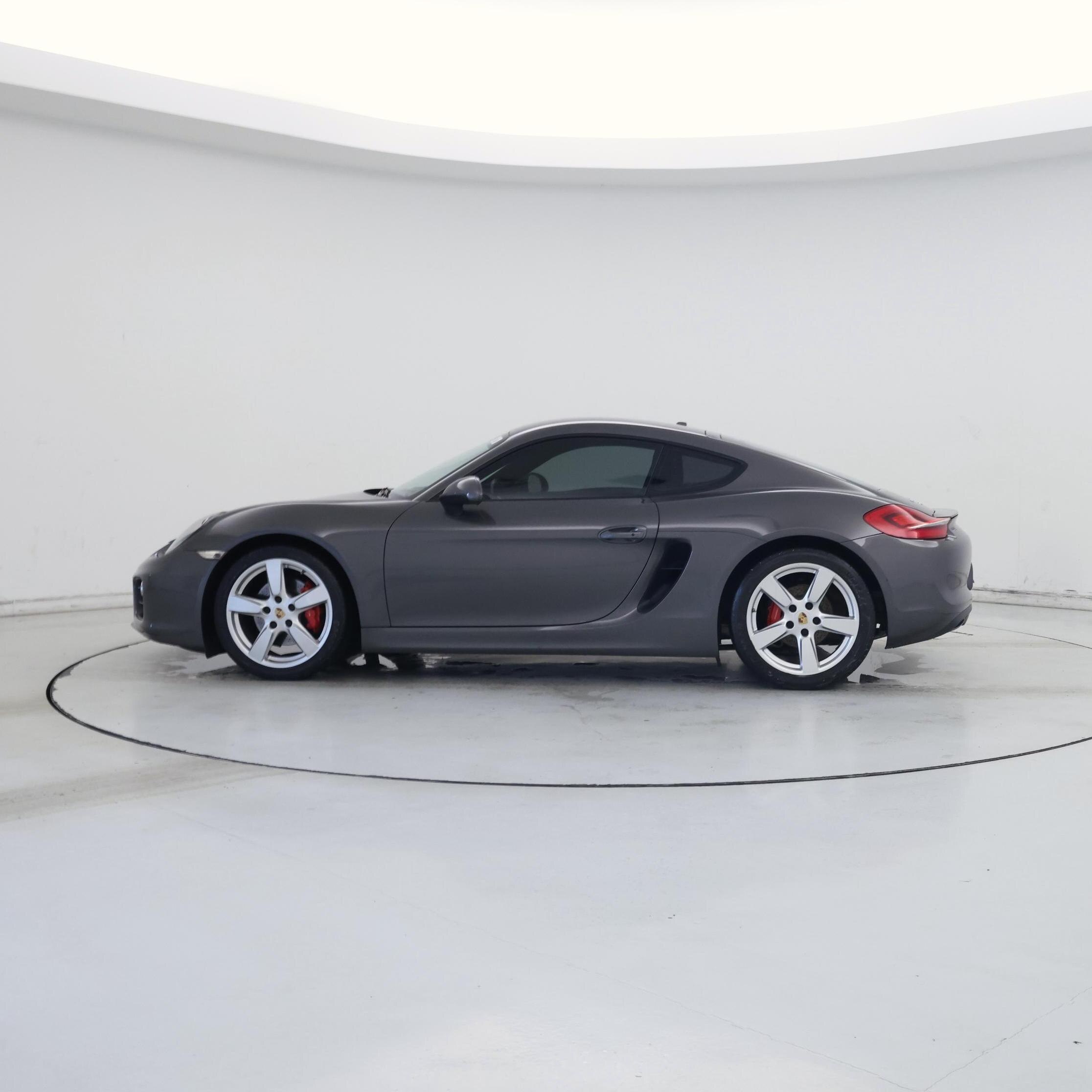 Thumbnail: 2015 Porsche Cayman - 3