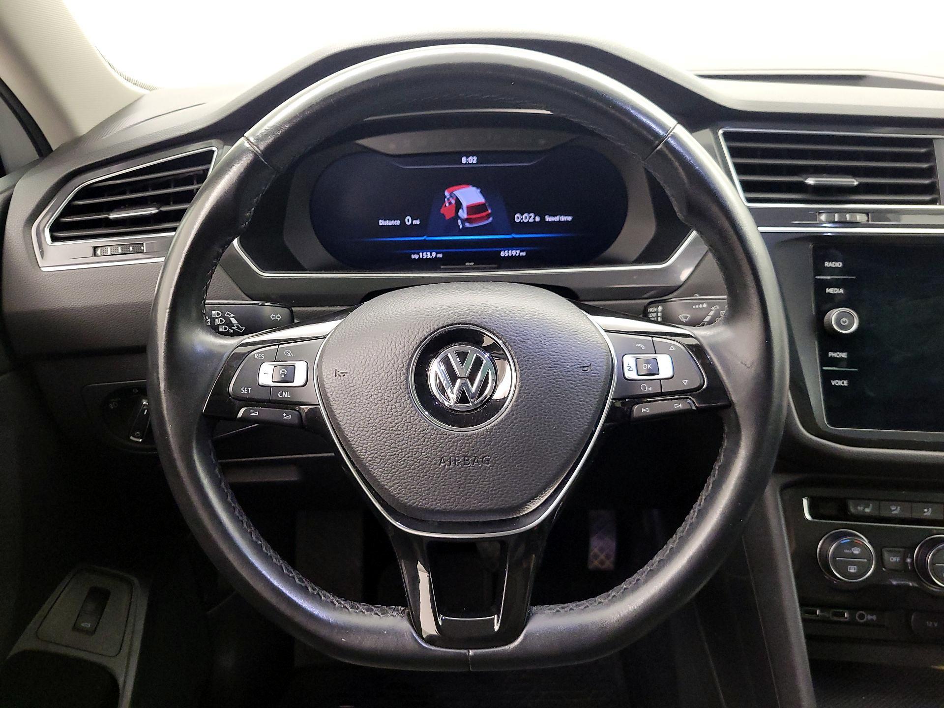 Thumbnail: 2018 Volkswagen Tiguan - 10