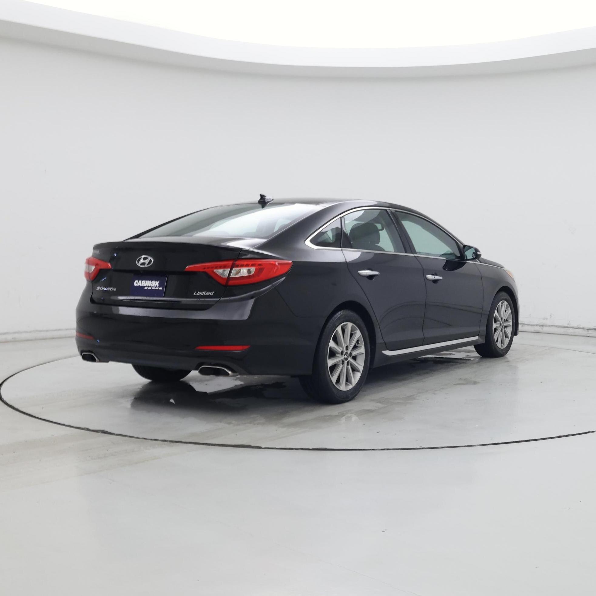Thumbnail: 2016 Hyundai Sonata - 8