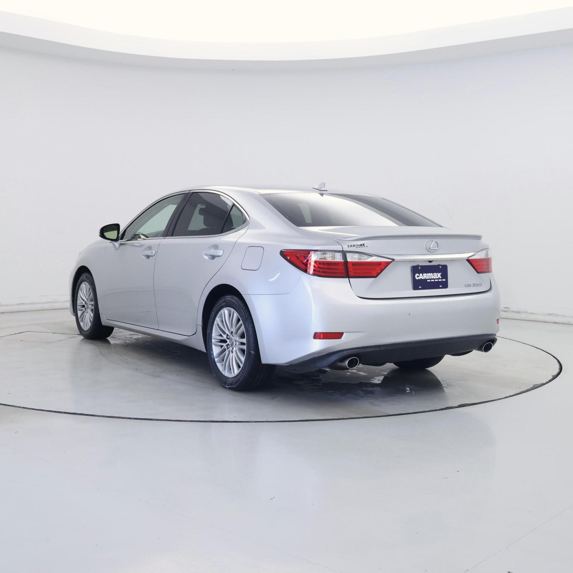 Thumbnail: 2014 Lexus ES - 2