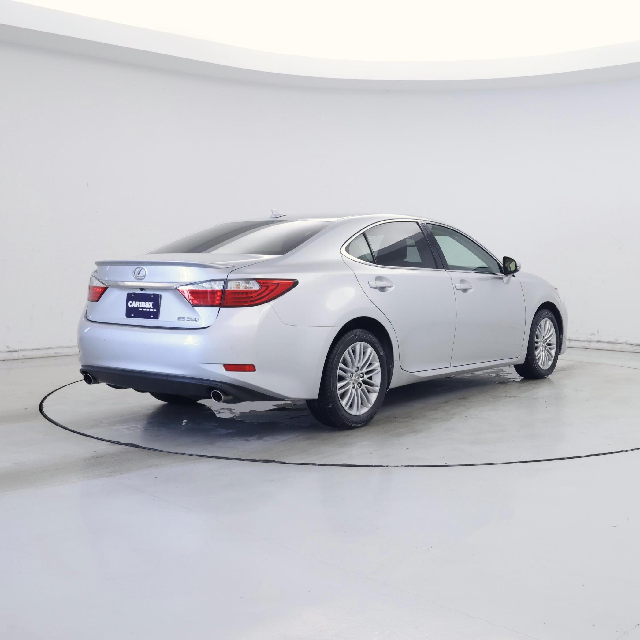 Thumbnail: 2014 Lexus ES - 8