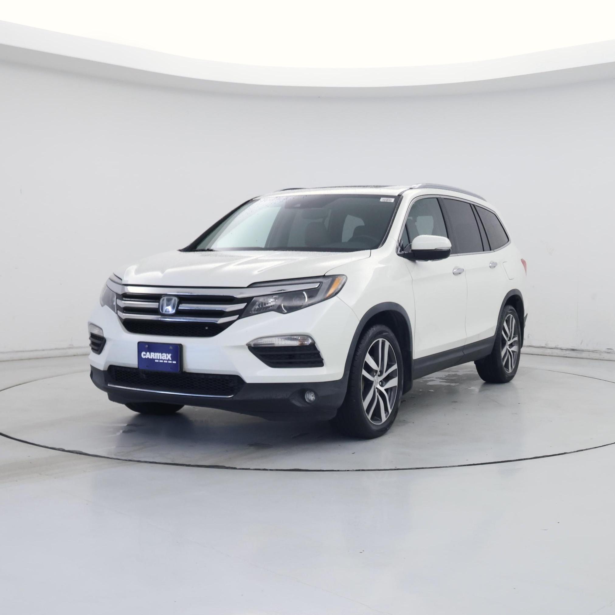 Thumbnail: 2016 Honda Pilot - 4