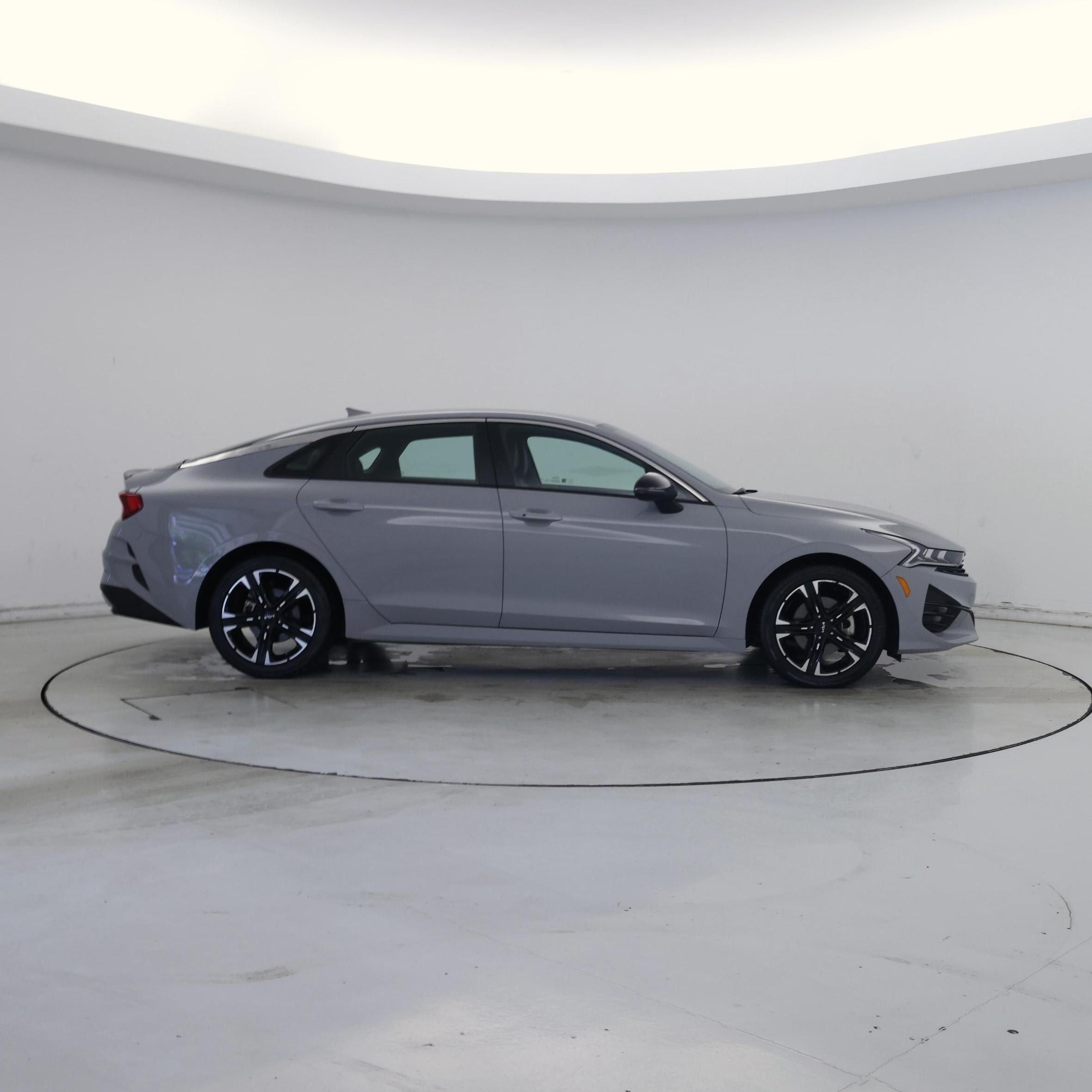 Thumbnail: 2023 Kia K5 - 7