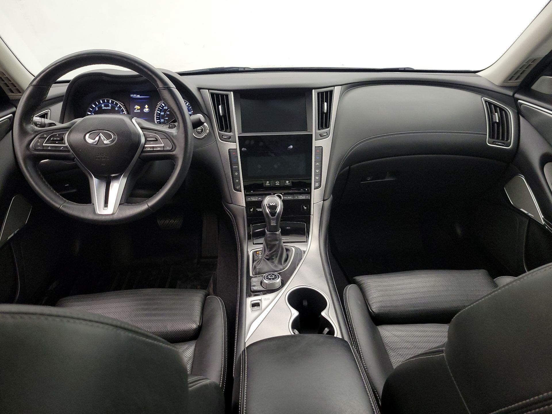 Thumbnail: 2019 INFINITI Q50 - 9
