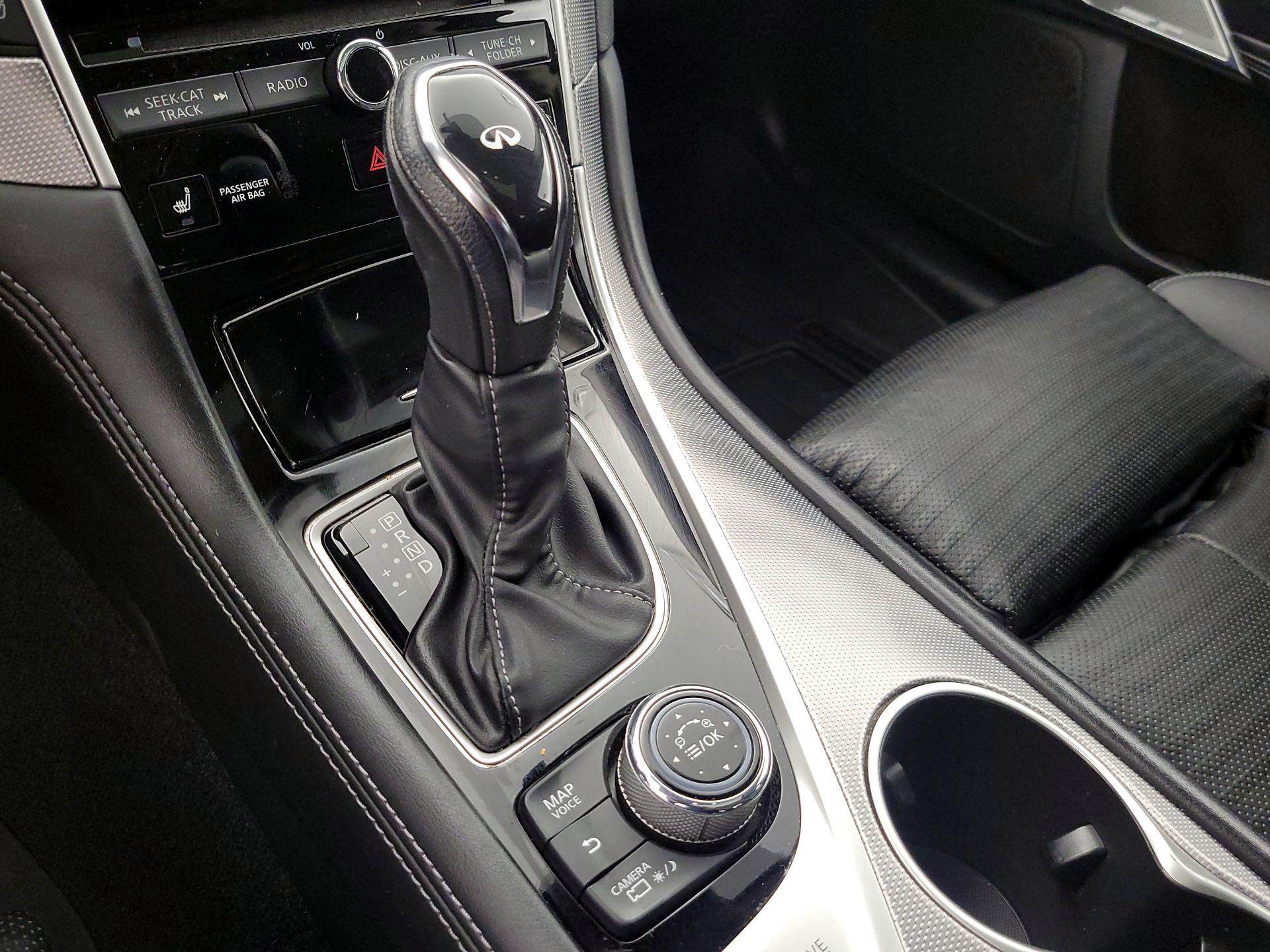 Thumbnail: 2019 INFINITI Q50 - 18