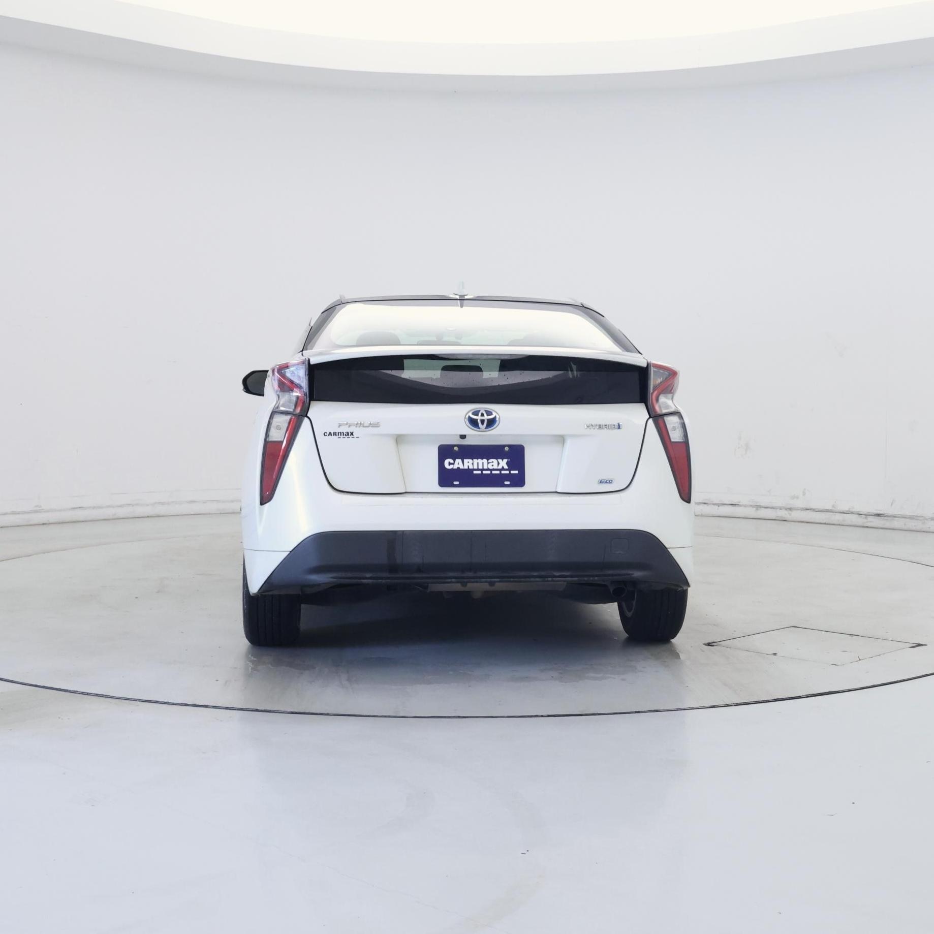 Thumbnail: 2016 Toyota Prius - 6