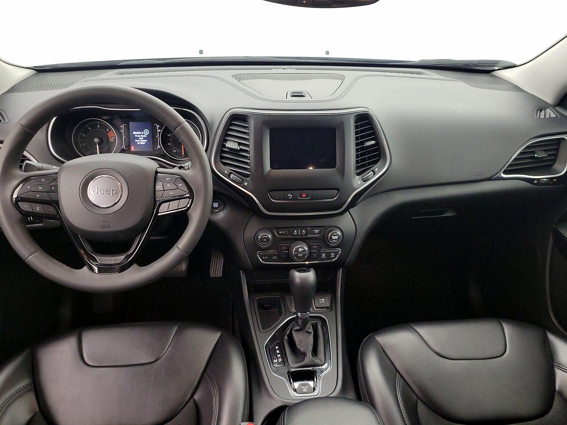 Thumbnail: 2020 Jeep Cherokee - 9