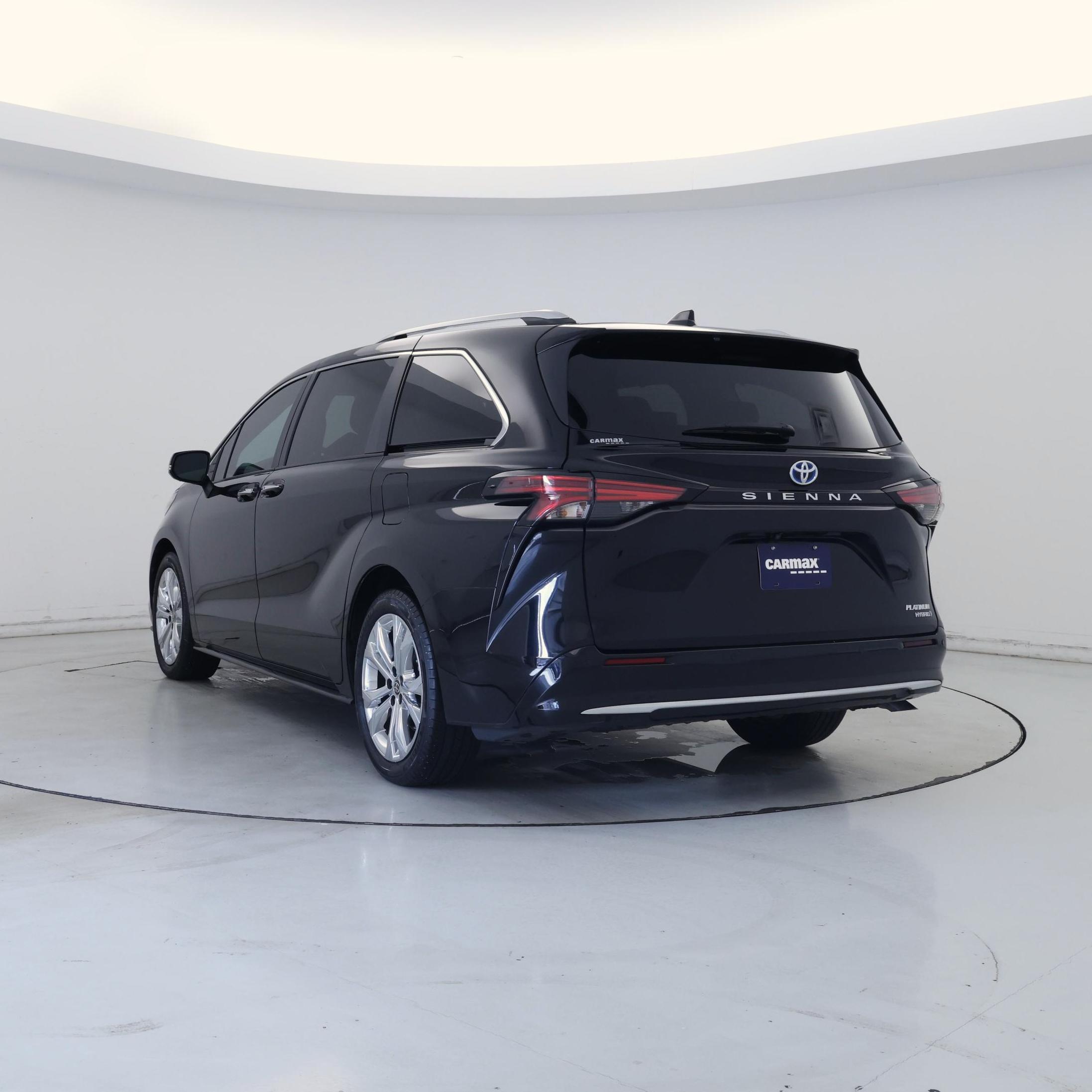 Thumbnail: 2022 Toyota Sienna - 2