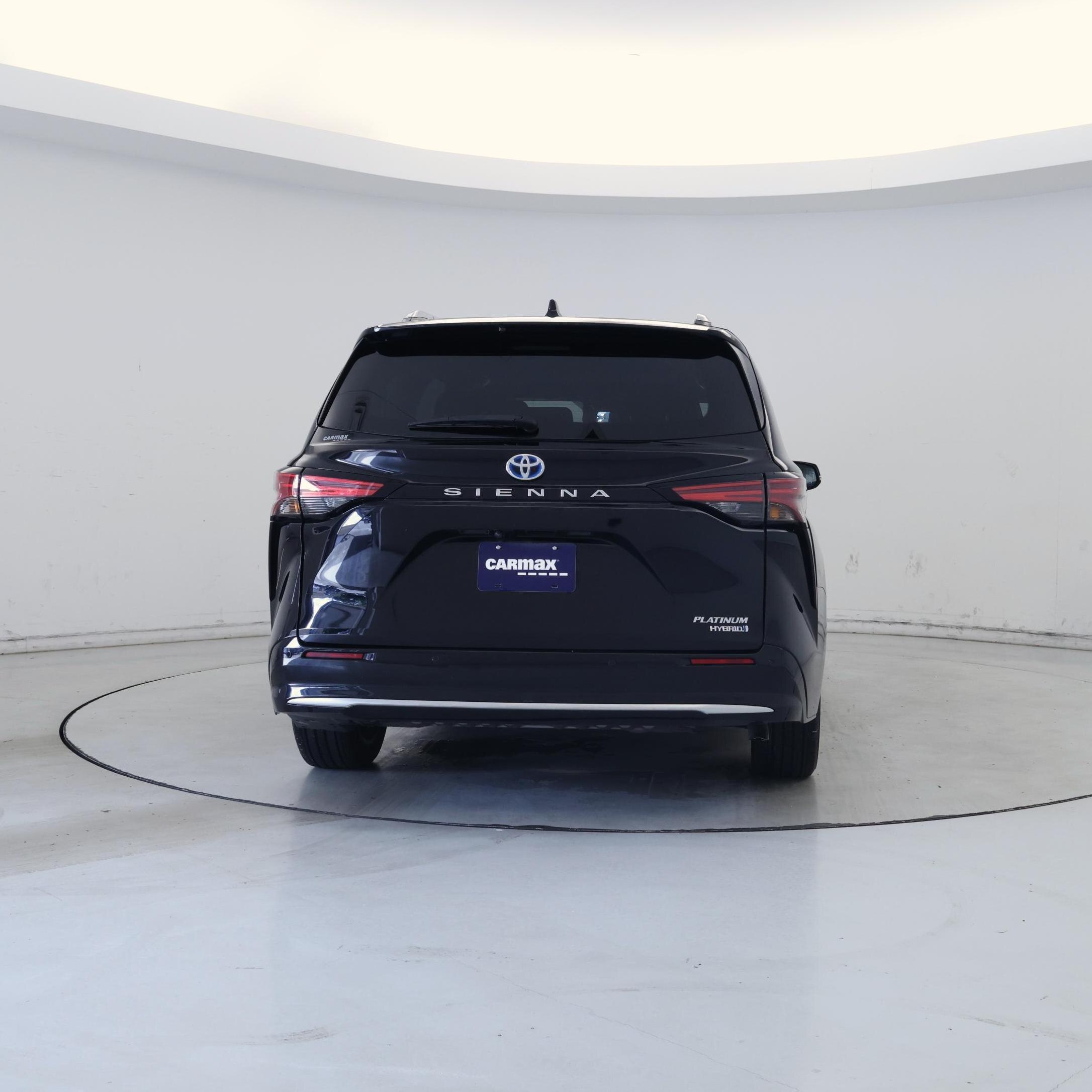 Thumbnail: 2022 Toyota Sienna - 6