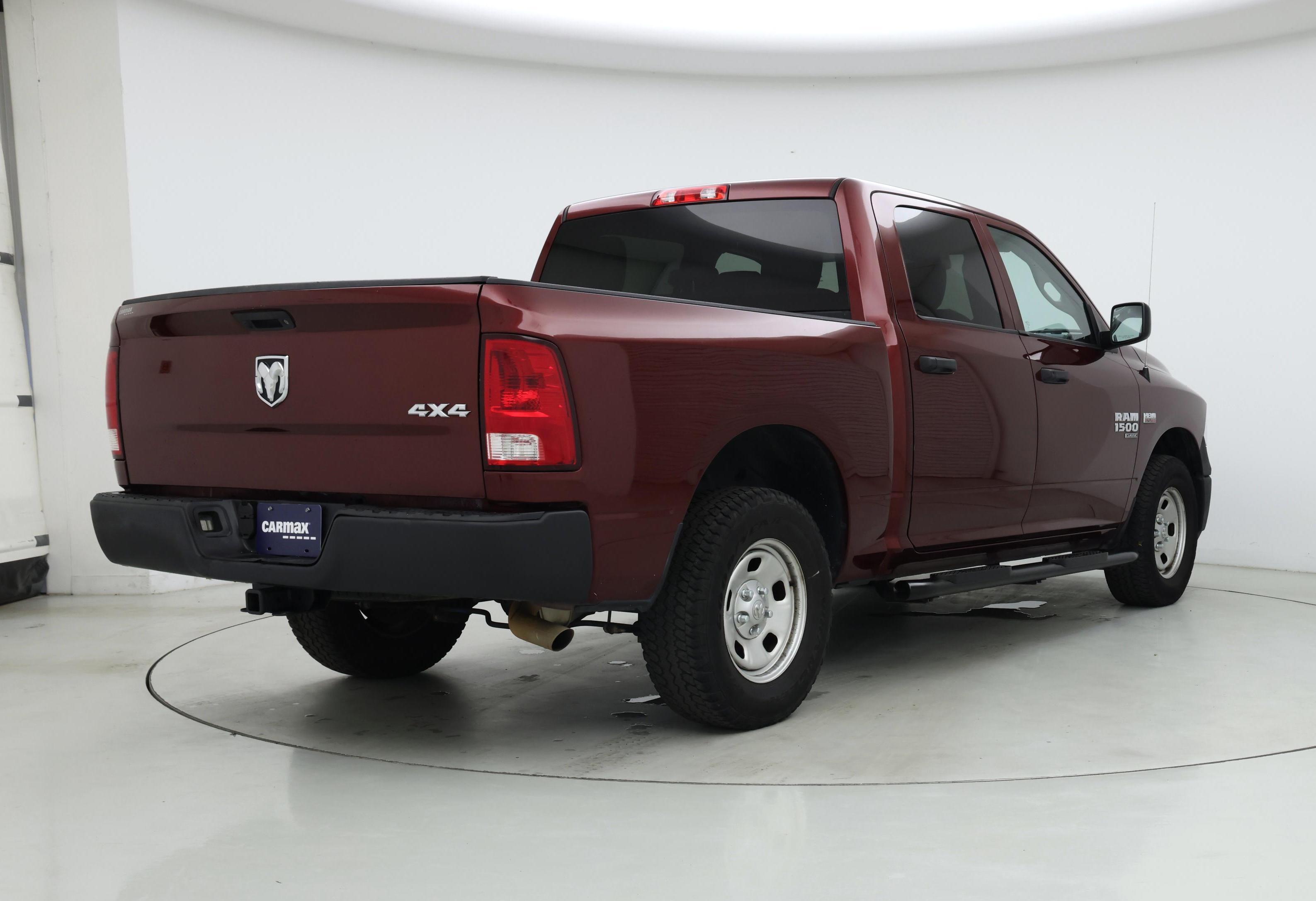 Thumbnail: 2020 RAM 1500 Classic - 8