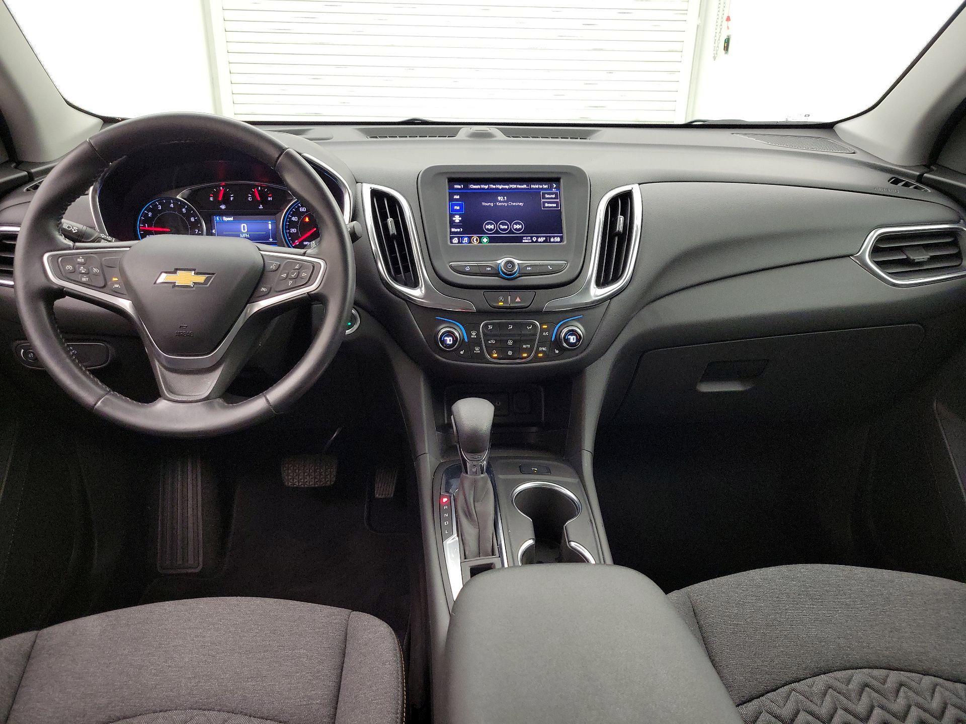 Thumbnail: 2022 Chevrolet Equinox - 9
