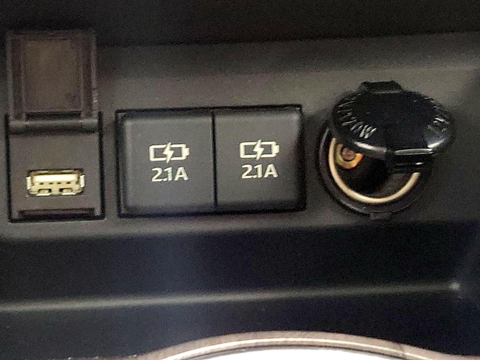 Thumbnail: 2021 Toyota Highlander - 18