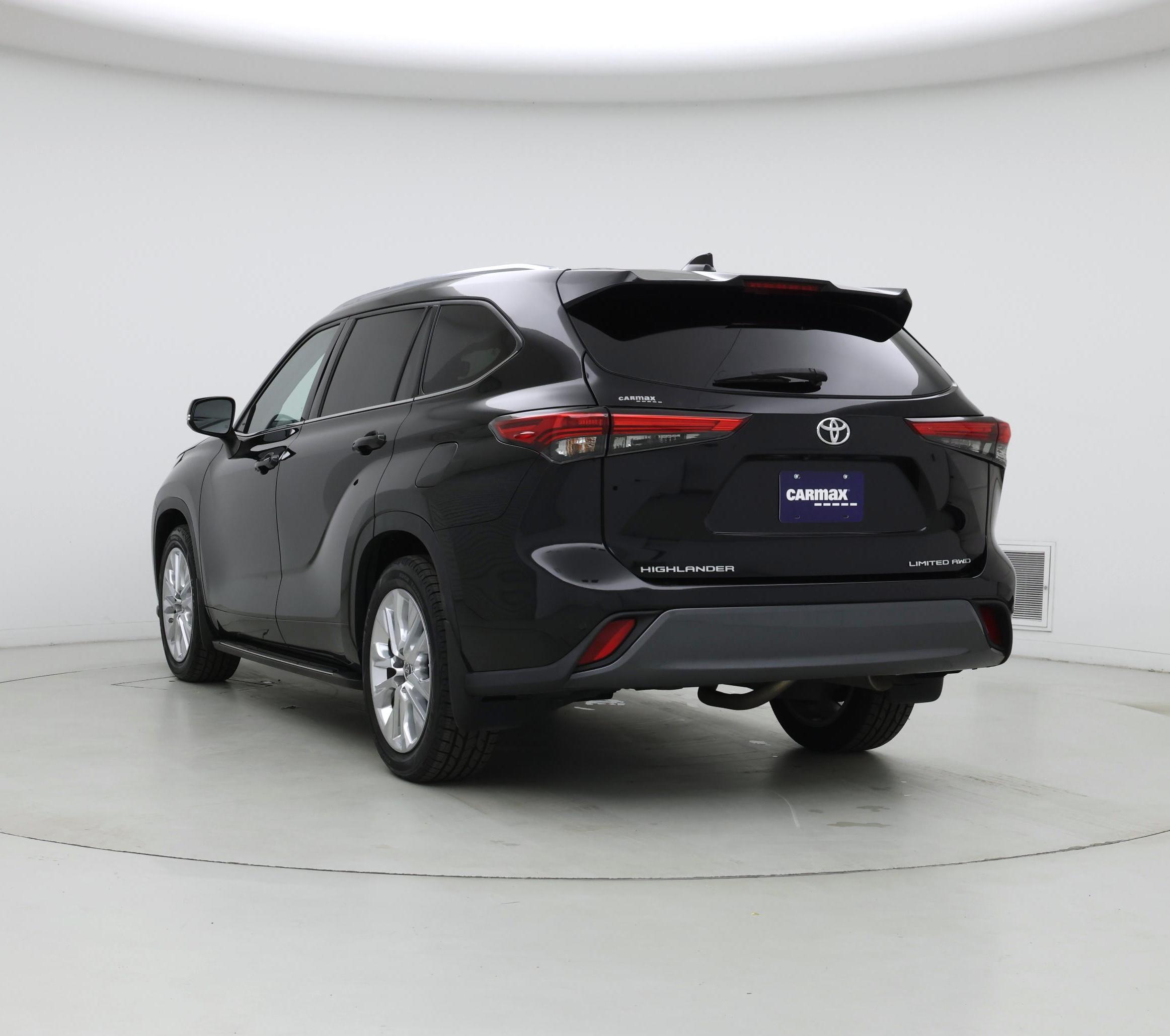 Thumbnail: 2021 Toyota Highlander - 2