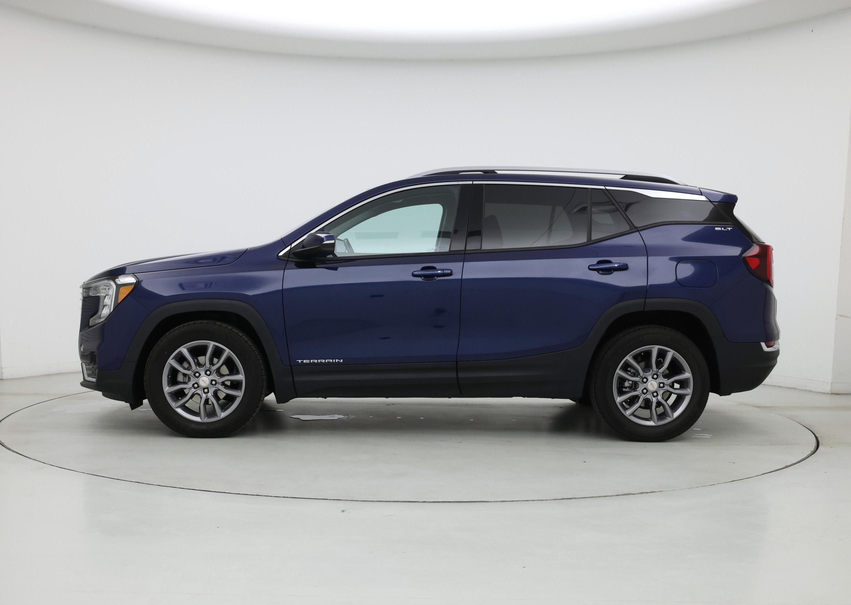 Thumbnail: 2022 GMC Terrain - 3